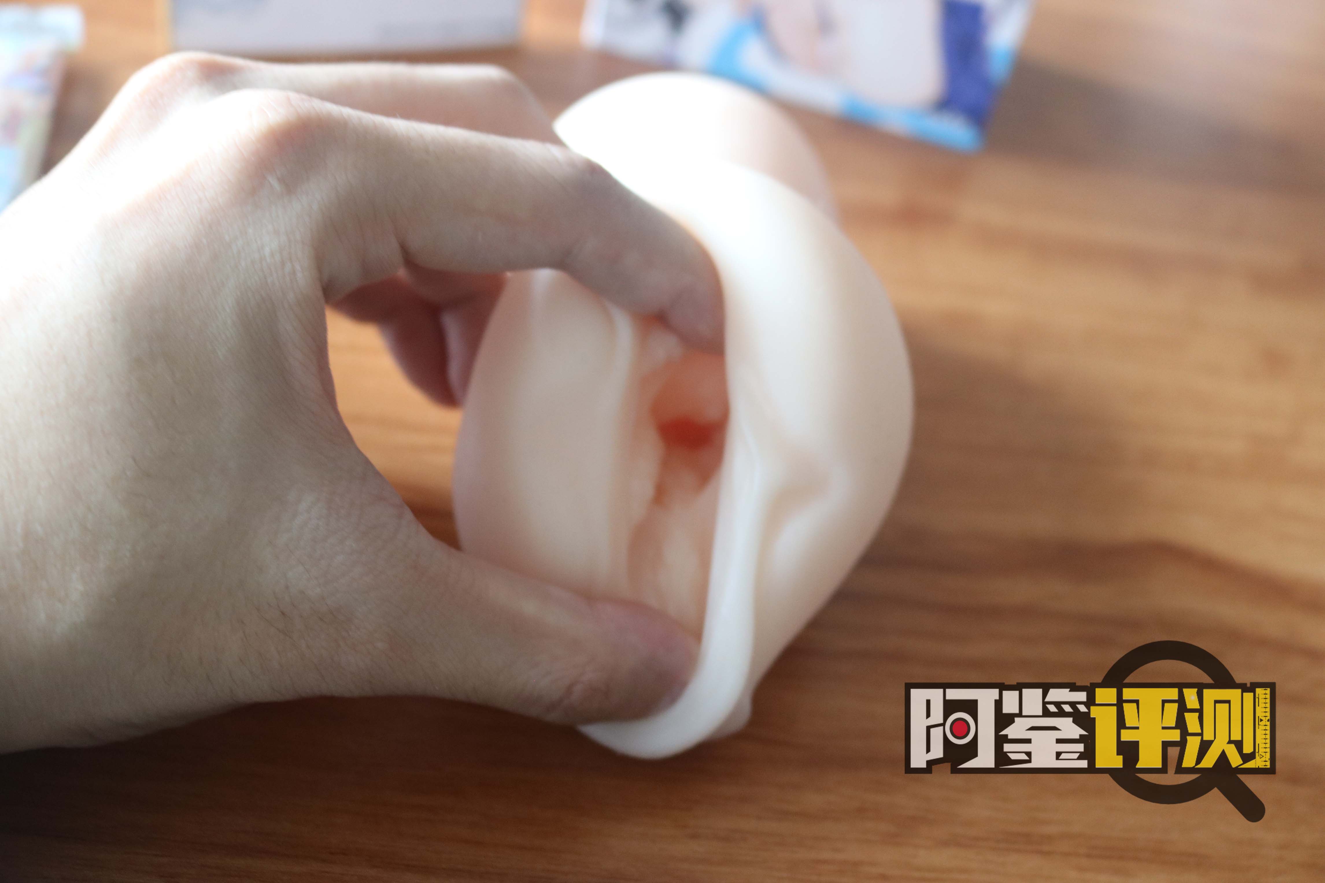 汤玛托易士-白狐“御仓美雨”评测,轻小说联名款,独特体验