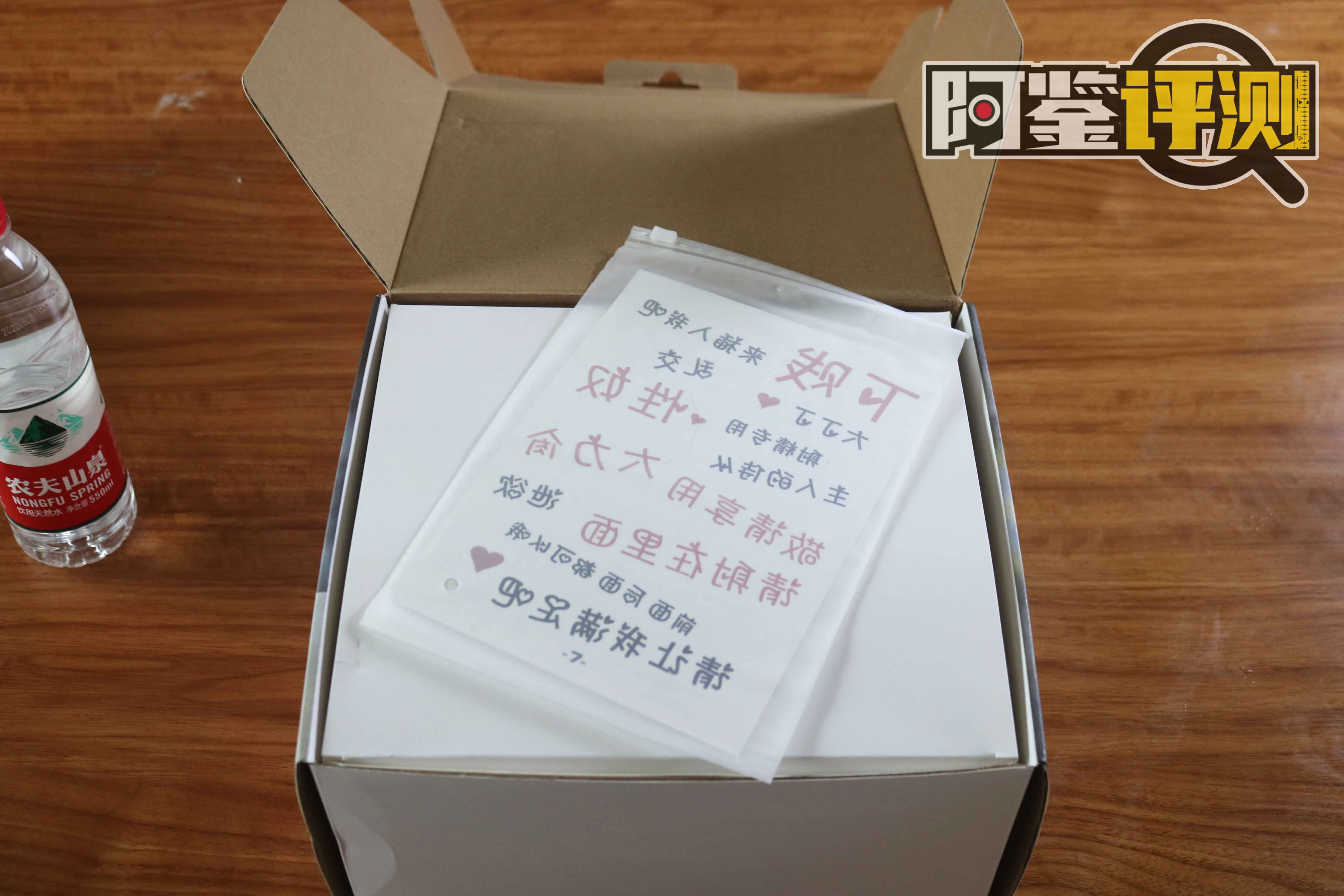 onaho及笄小馒腰(臀模)评测,6kg软胶水球大屁股!