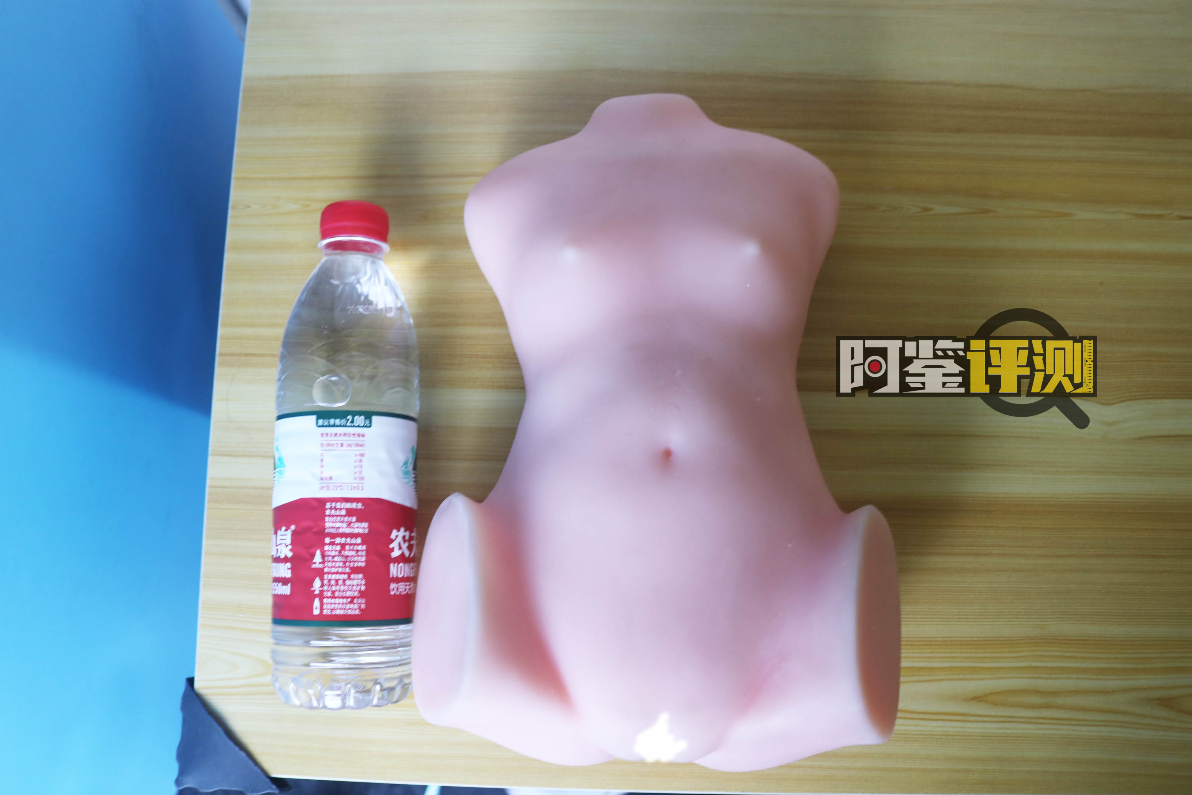 Lovefactor贫乳萌妹(进阶)评测,萝莉大身体倒模!