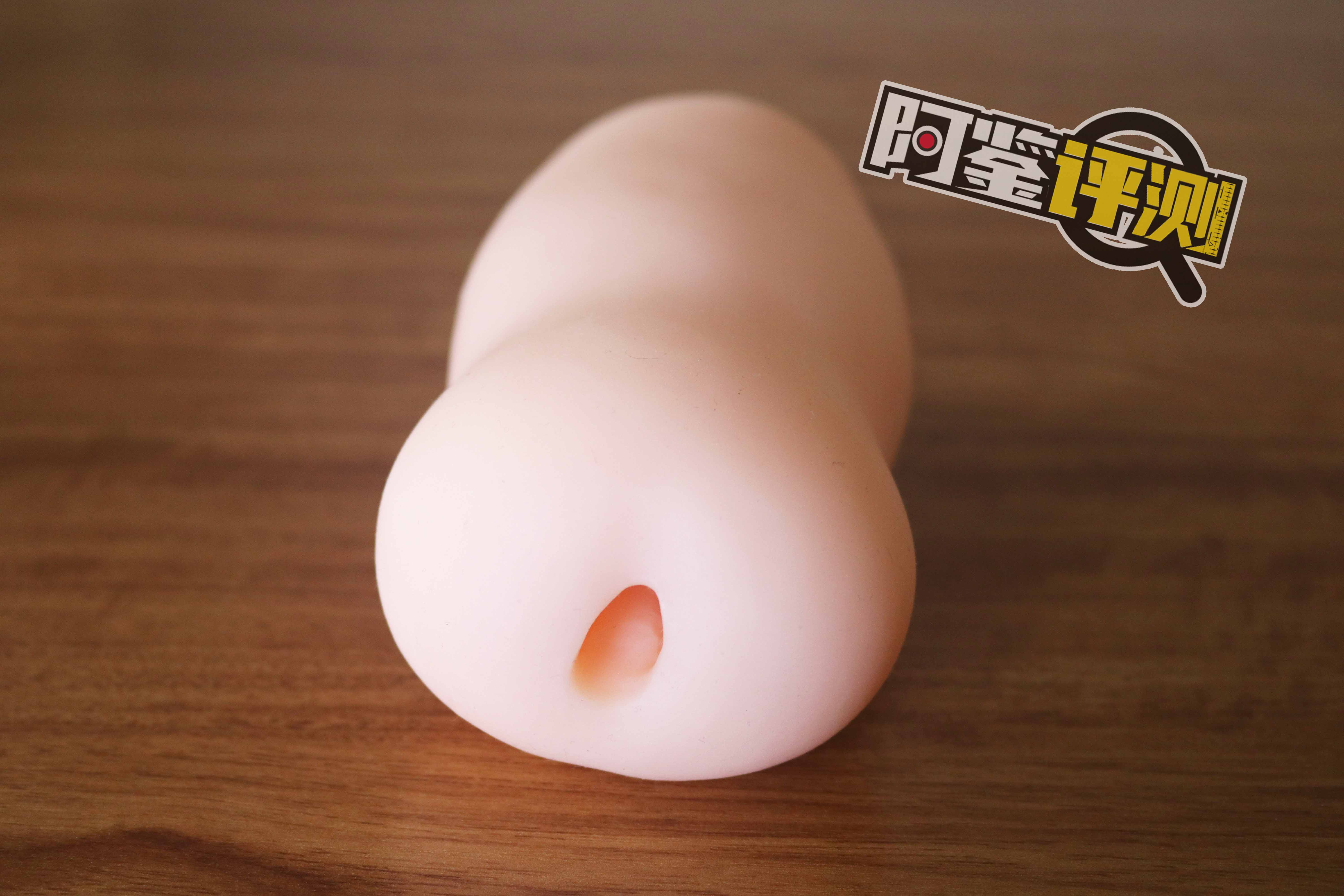 汤玛托易士-”傲慢JK与催眠APP”,简单粗暴的肉脊,非常无趣的早期产品