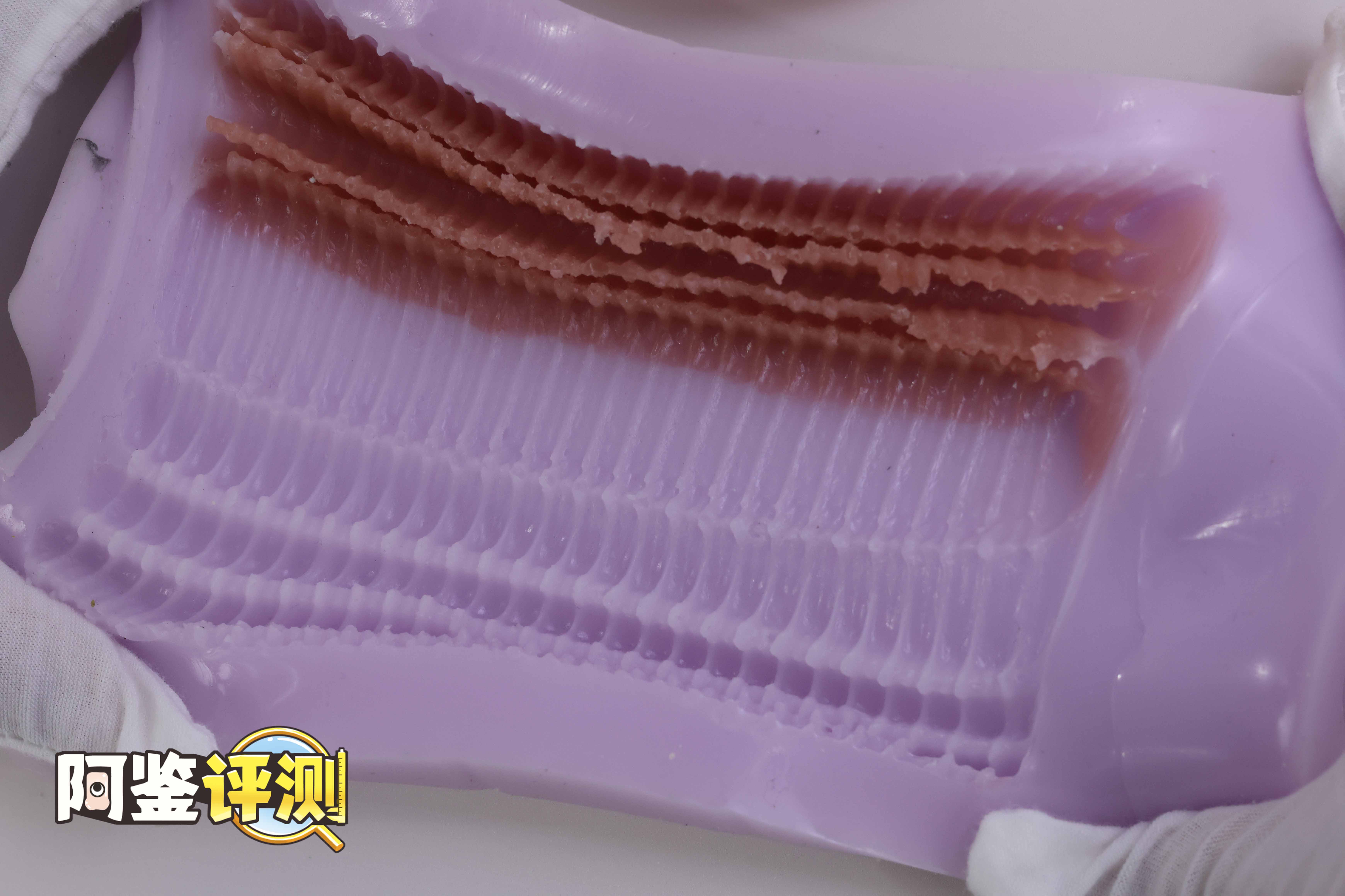 Hotpower“淫臭完败STRONG ERO”,牛牛跑高铁!牙刷般的“双轨道”