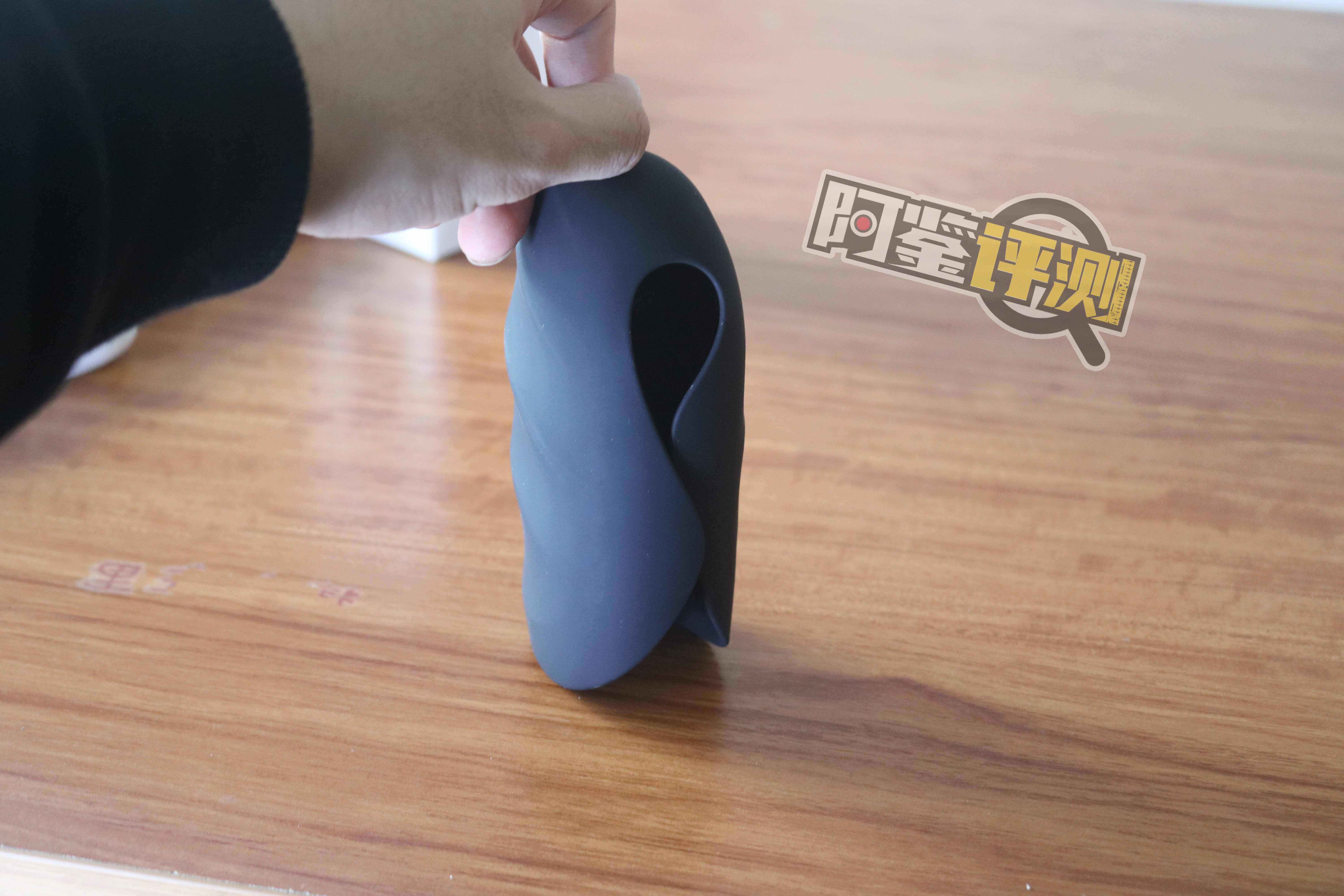 国产震动式飞机杯(?)评测,奇怪的震动玩法,满足特殊需求?