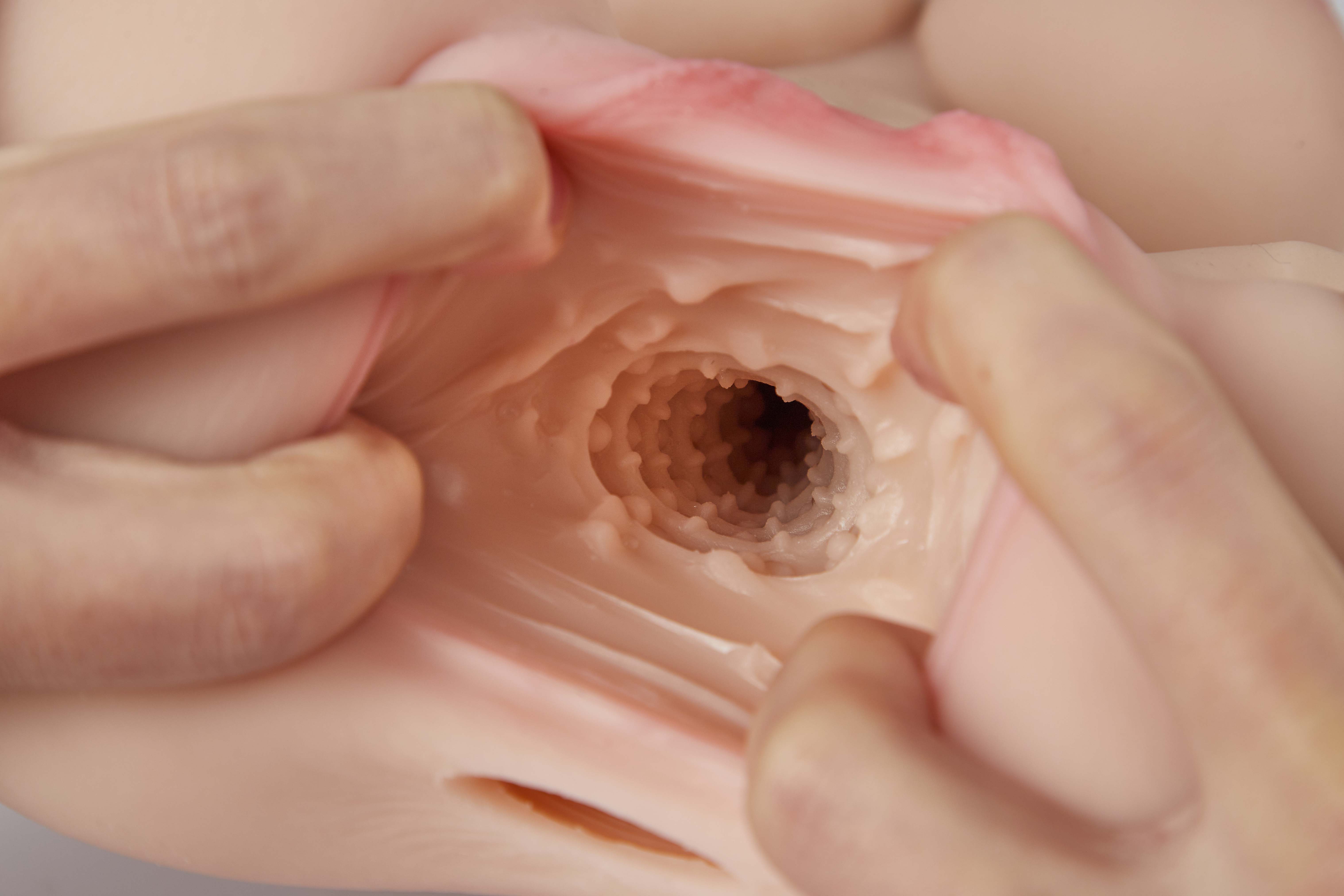 趣网-星梨奈(震动双穴名器)评测!各方面平衡都不错的震动类玩具!