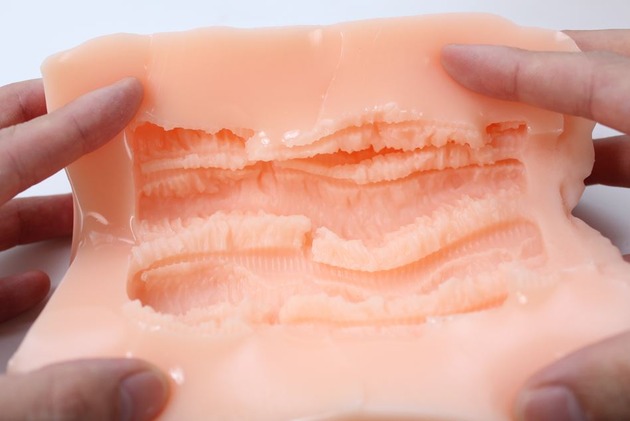 汤玛托易士-“奴隶契约书”评测!超突出的四根肉筋!竿式刺激设计?!