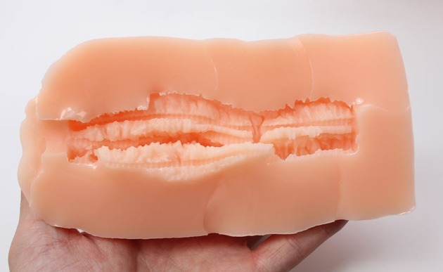 汤玛托易士-“奴隶契约书”评测!超突出的四根肉筋!竿式刺激设计?!