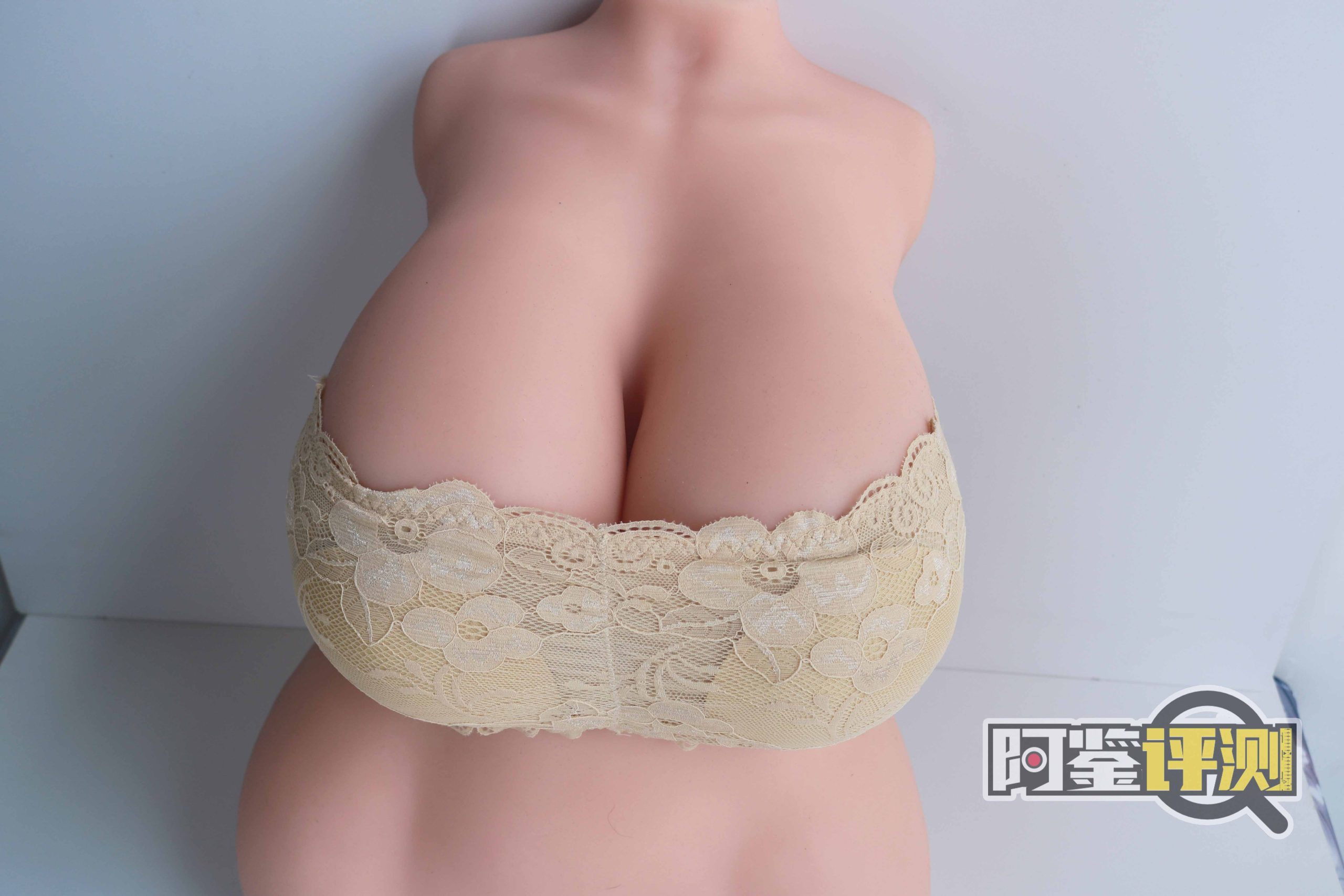 GXP-超顺从女仆(大身体)评测!顶配的大奶,丰满的贵妇胸!