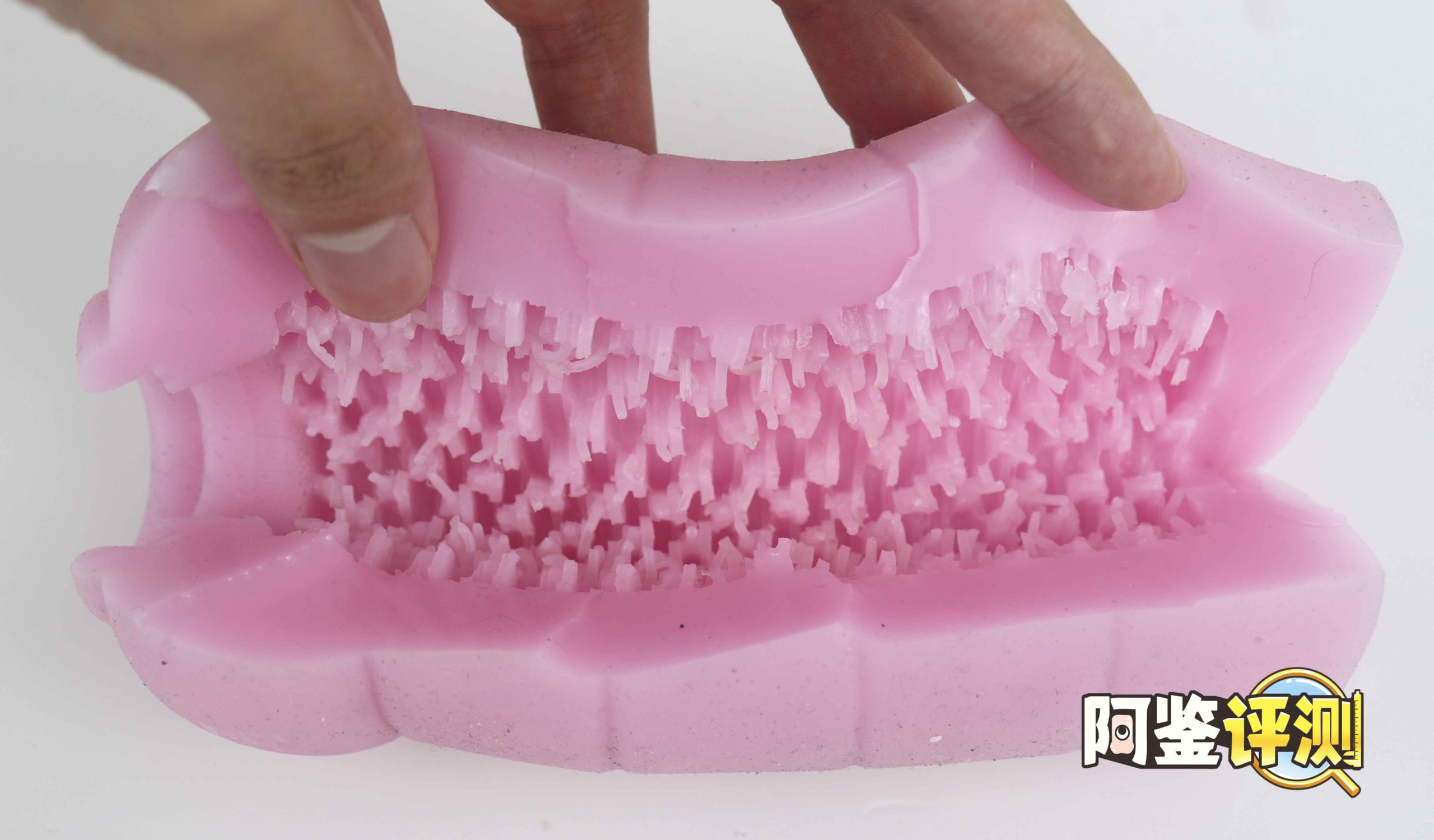 汤马托易士——“乳虐牢笼—人妻搜查官”评测!藏在变态联名包装下的,是超实用的复杂触手