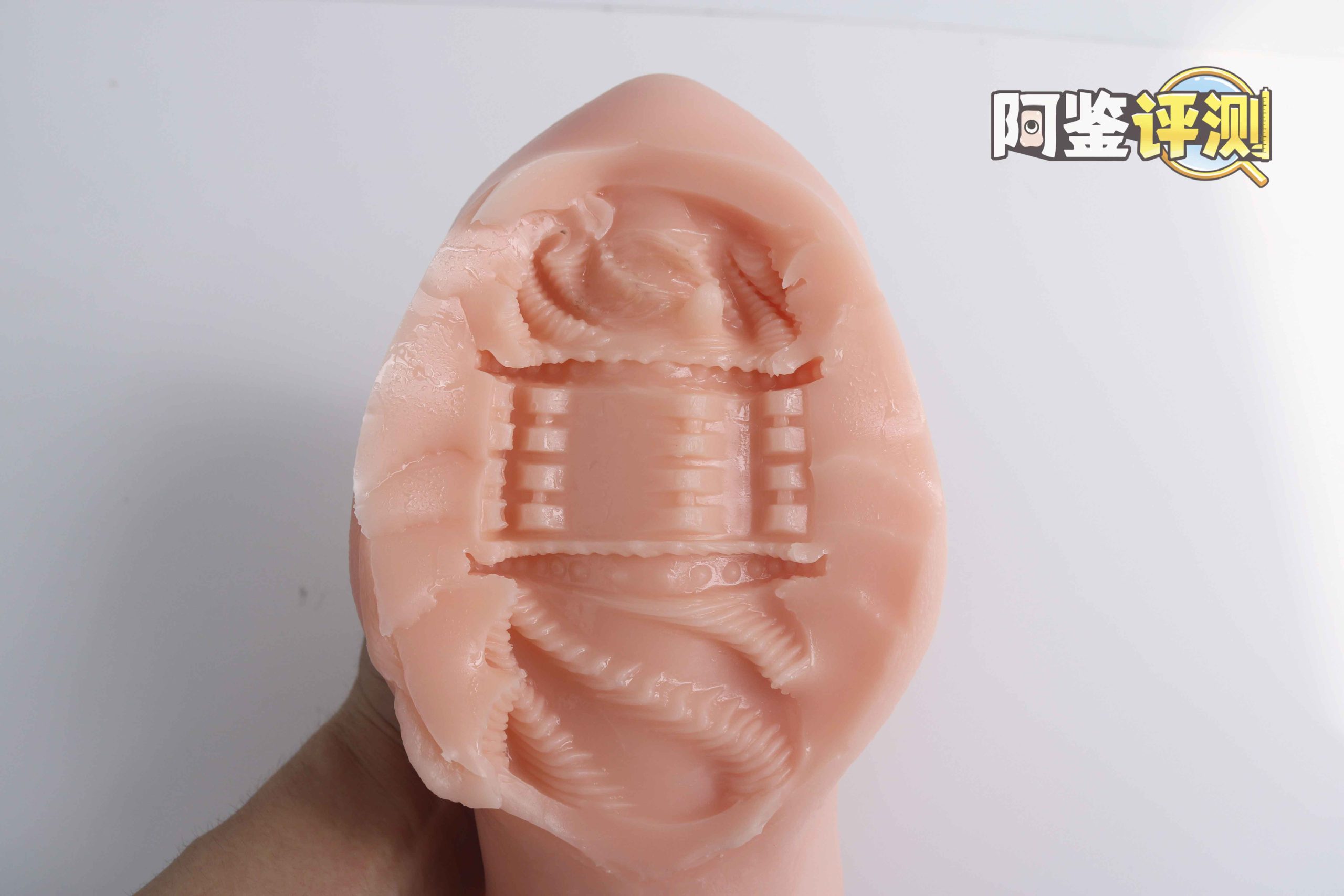 GXP-见习秘书评测,独树一帜的趴着用名器,会流行吗?