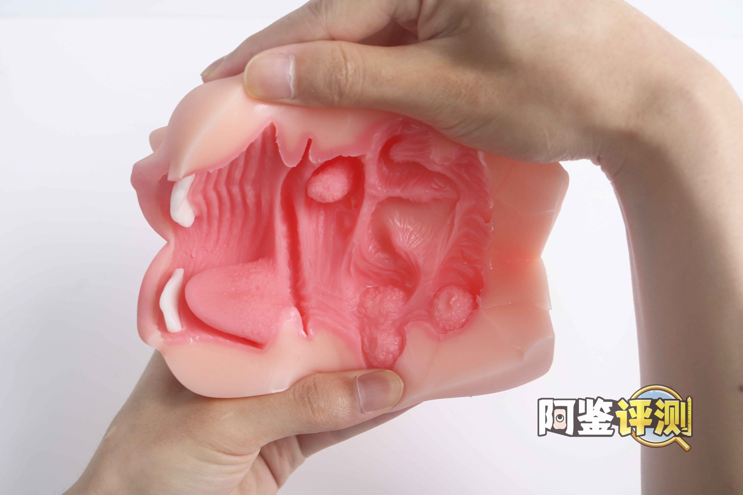 RKT——“miko口仆”评测!(中低刺激)简单软牙和喉咙凸起,适合新手的入门级口杯!