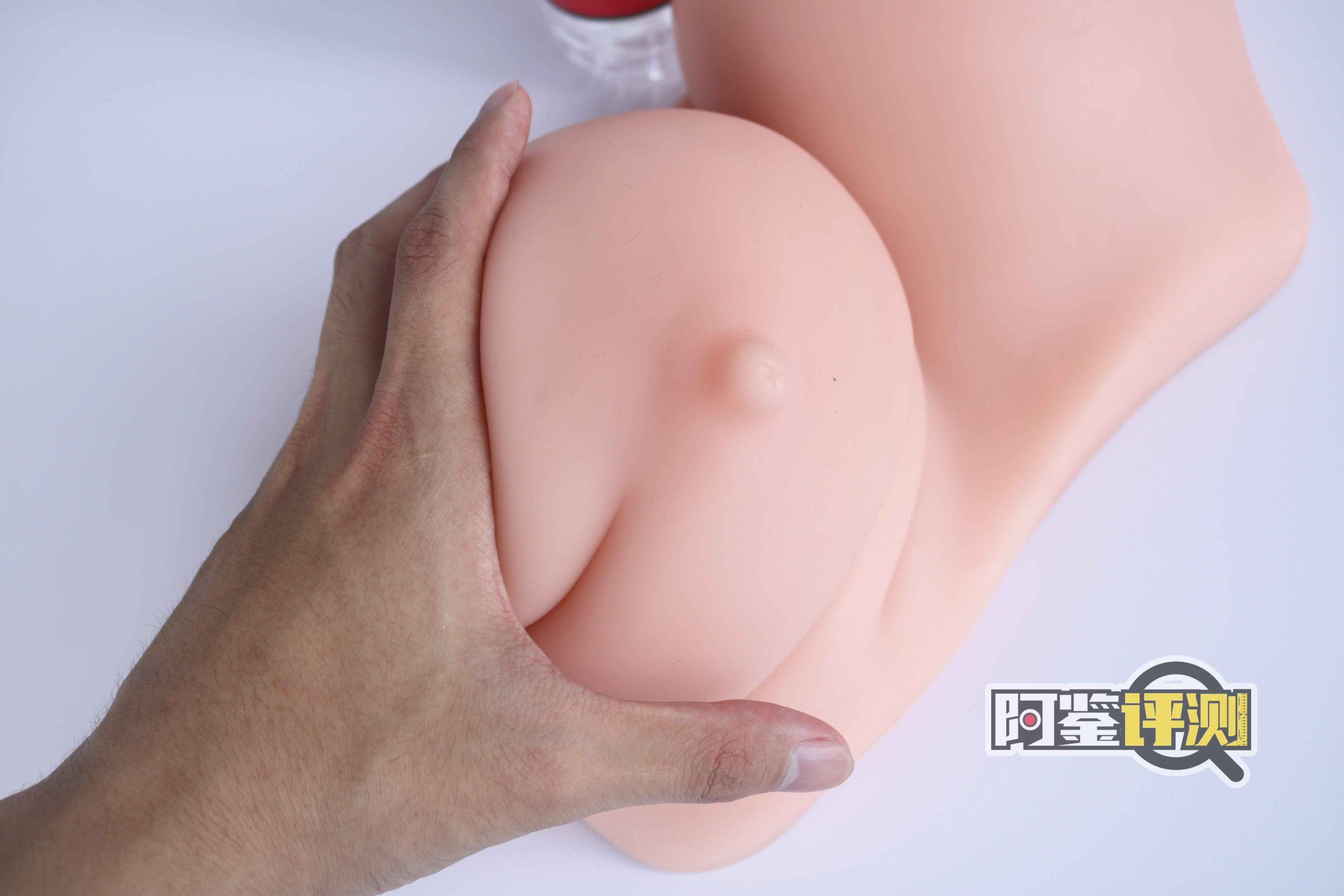 LoveFactor-完熟女郎(胸模)评测!孩子就好这口软的!