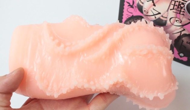 汤马托易士-“暗精灵”评测!几十年积累的飞机杯产业,“仿真”将如何发展?