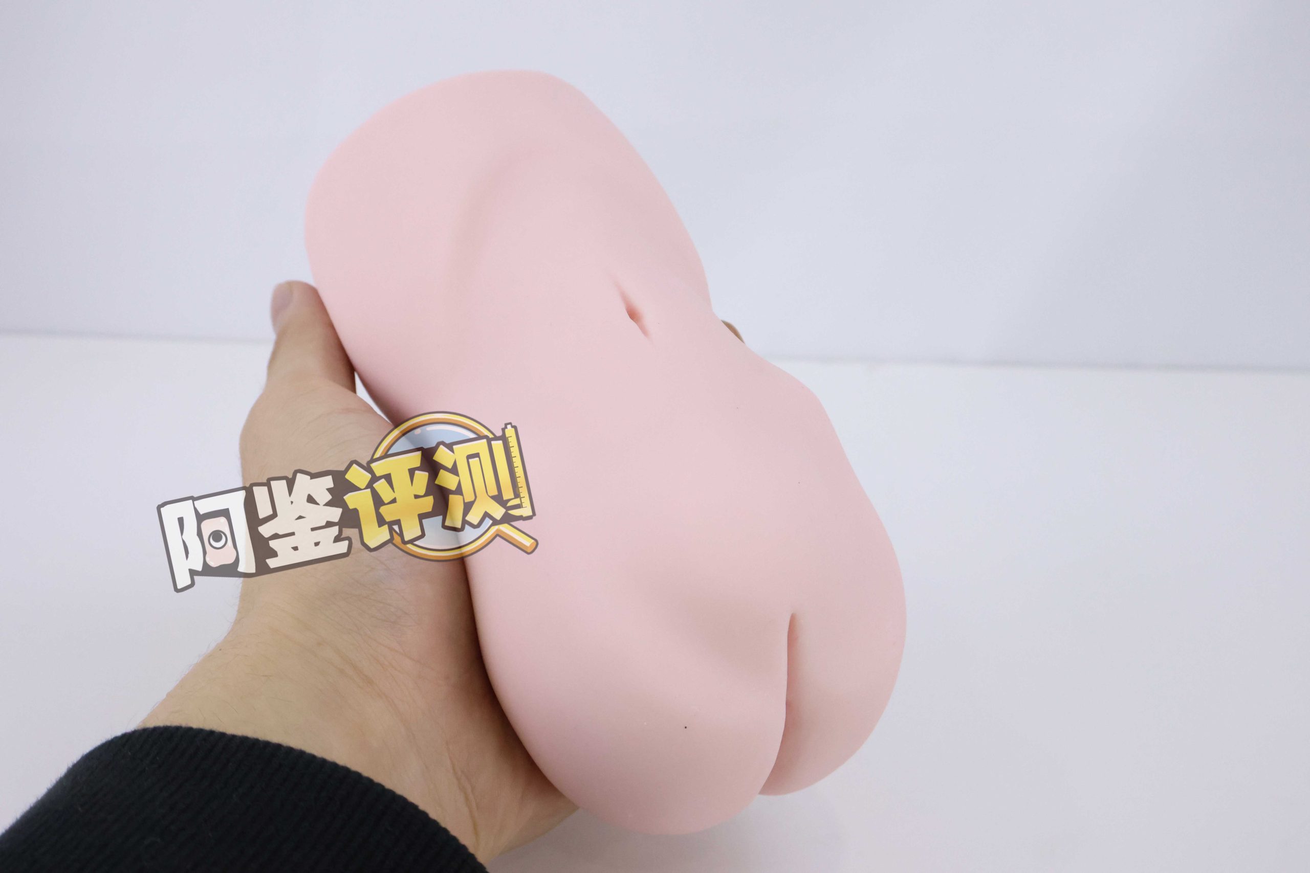 魔眼——“肉超紧莉娜”评测!少女的成长!等等....谁在我飞机杯里放刀片?