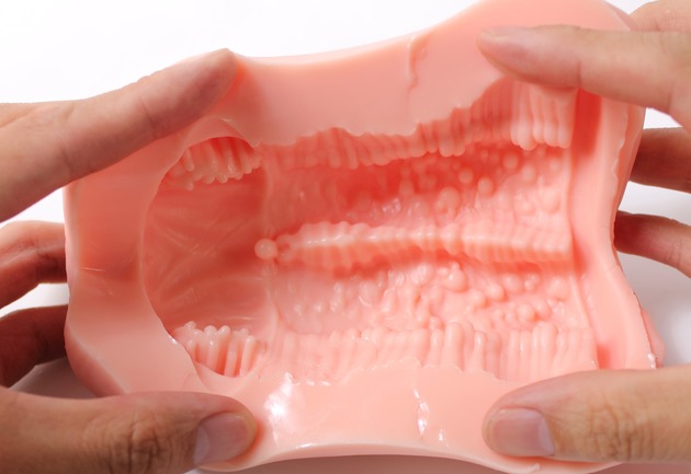 对子哈特——“元气女大生”评测!小众的“咬合式”排气飞机杯,真空软榨机!