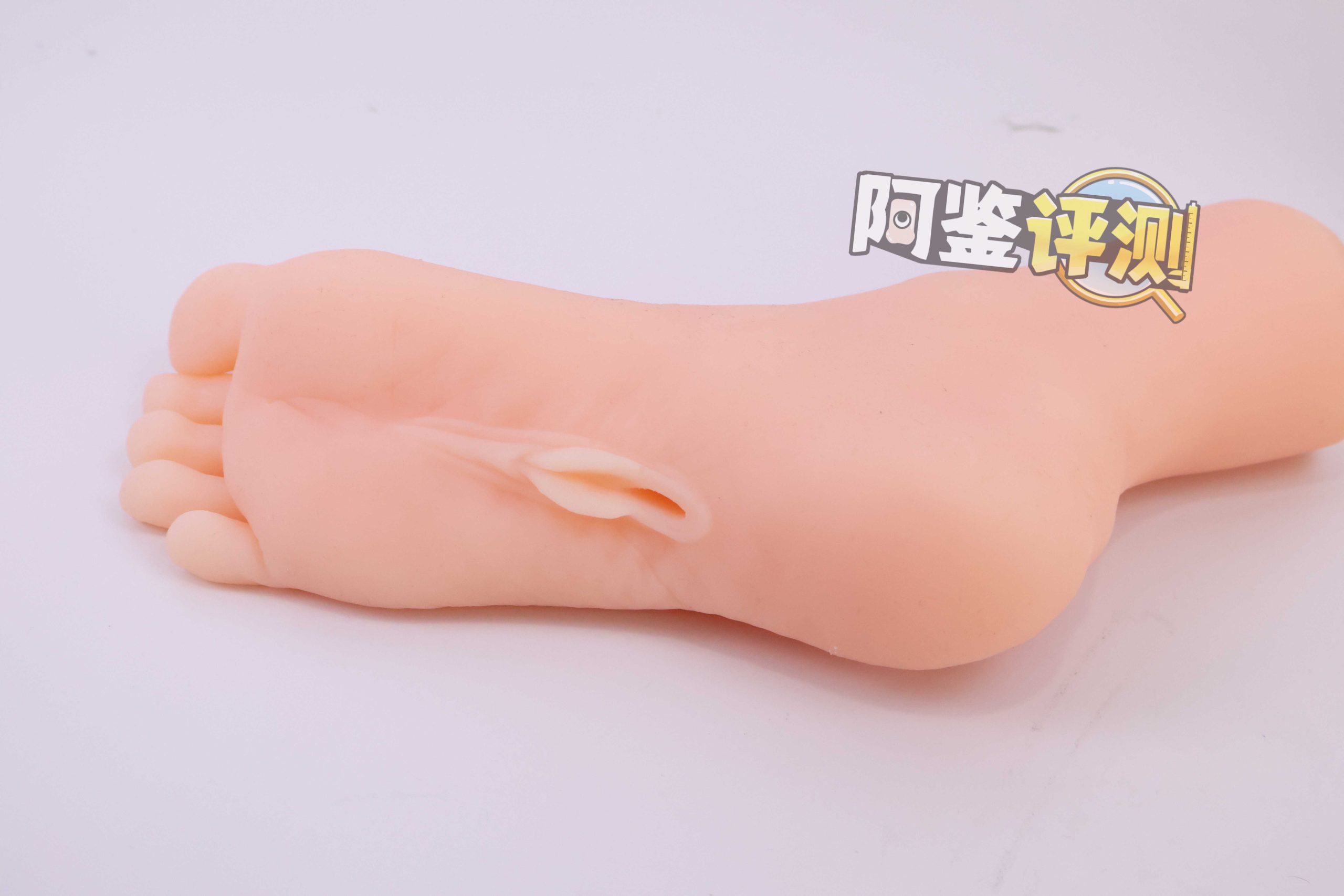 “网红足模飞机杯”评测!——最常见的XP之一,真的无法在玩具中得到满足吗?