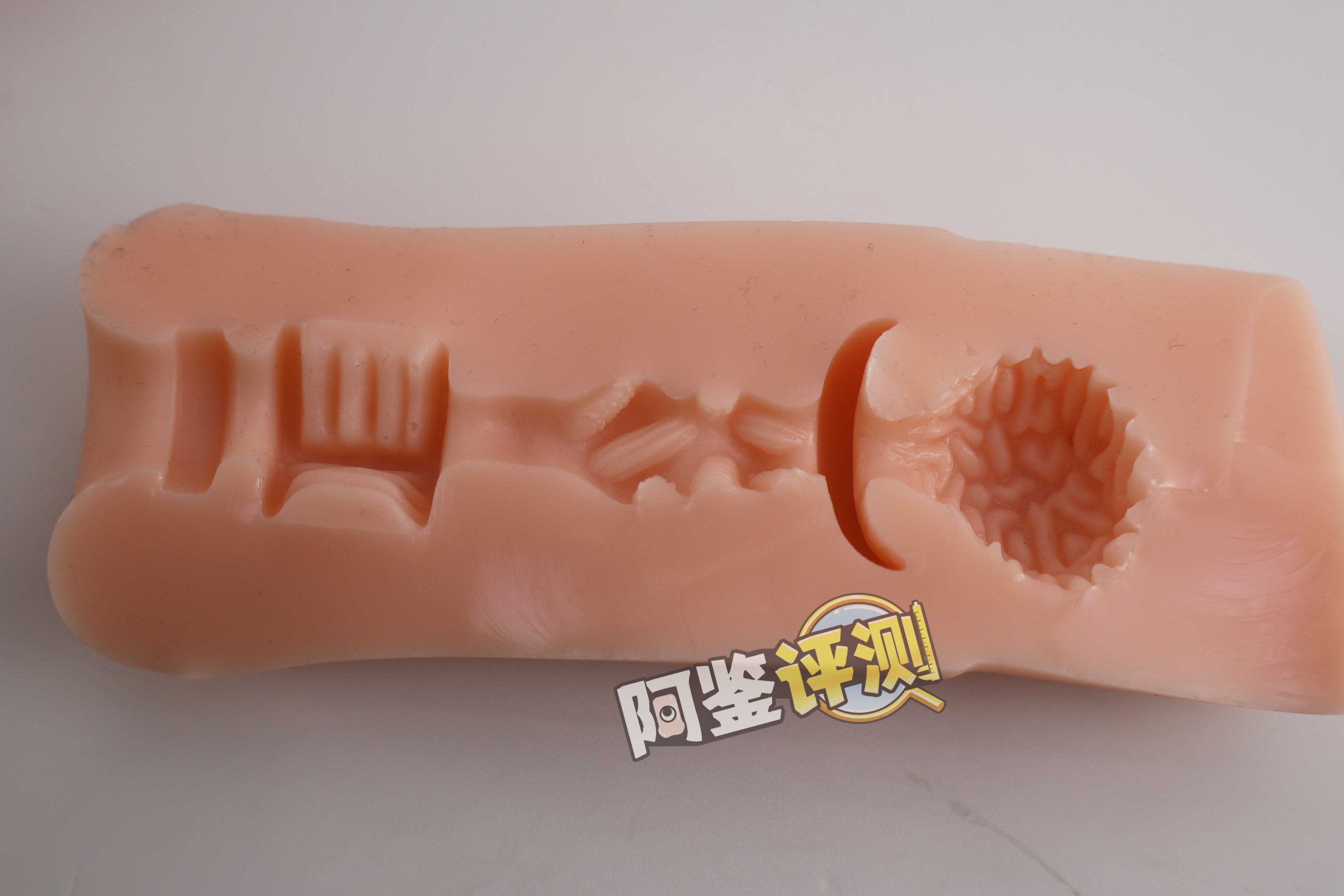 对子哈特—“R20四代-soft版”评测!驯化后的“牛牛杀手”!是否多了些温柔呢?