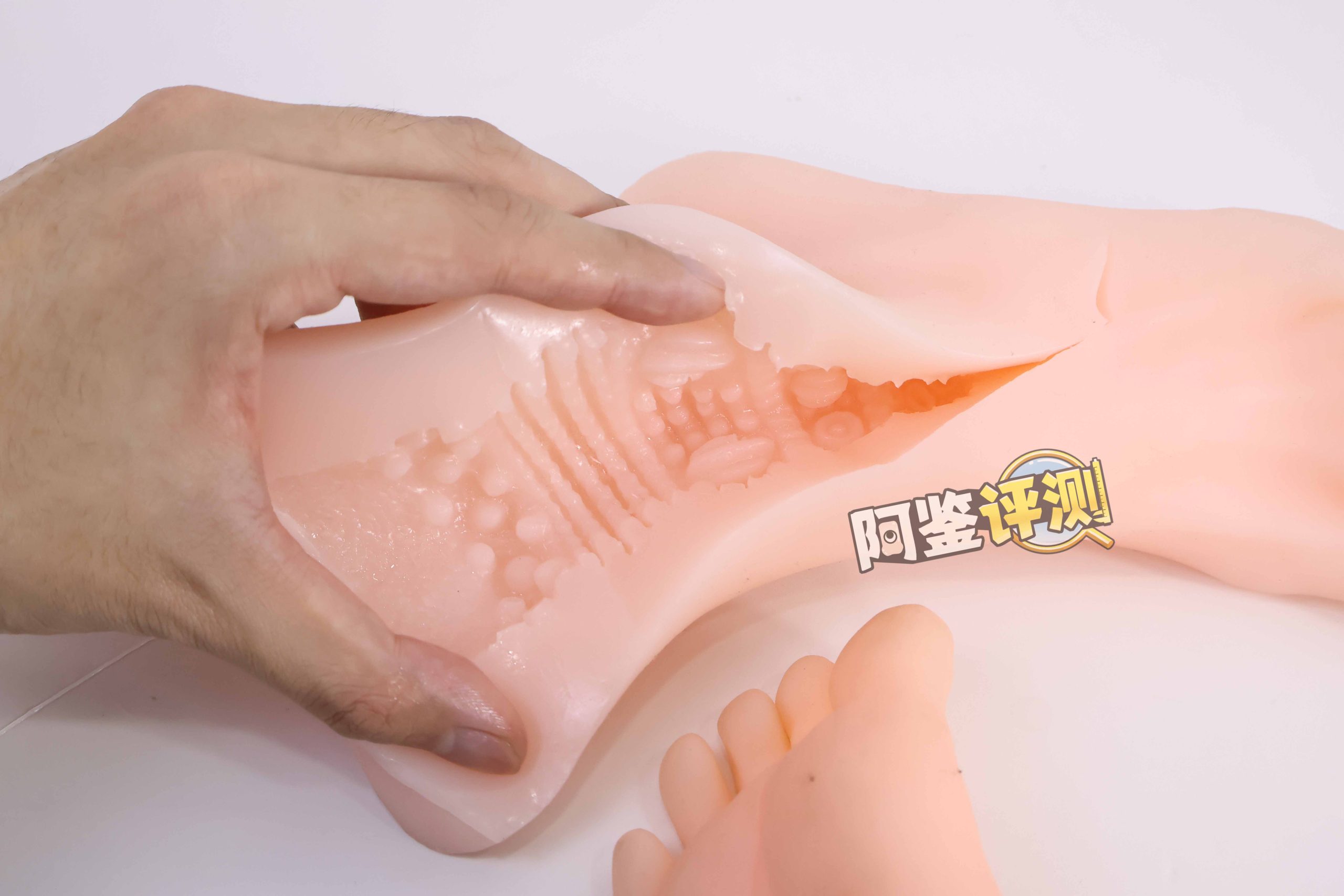 “网红足模飞机杯”评测!——最常见的XP之一,真的无法在玩具中得到满足吗?