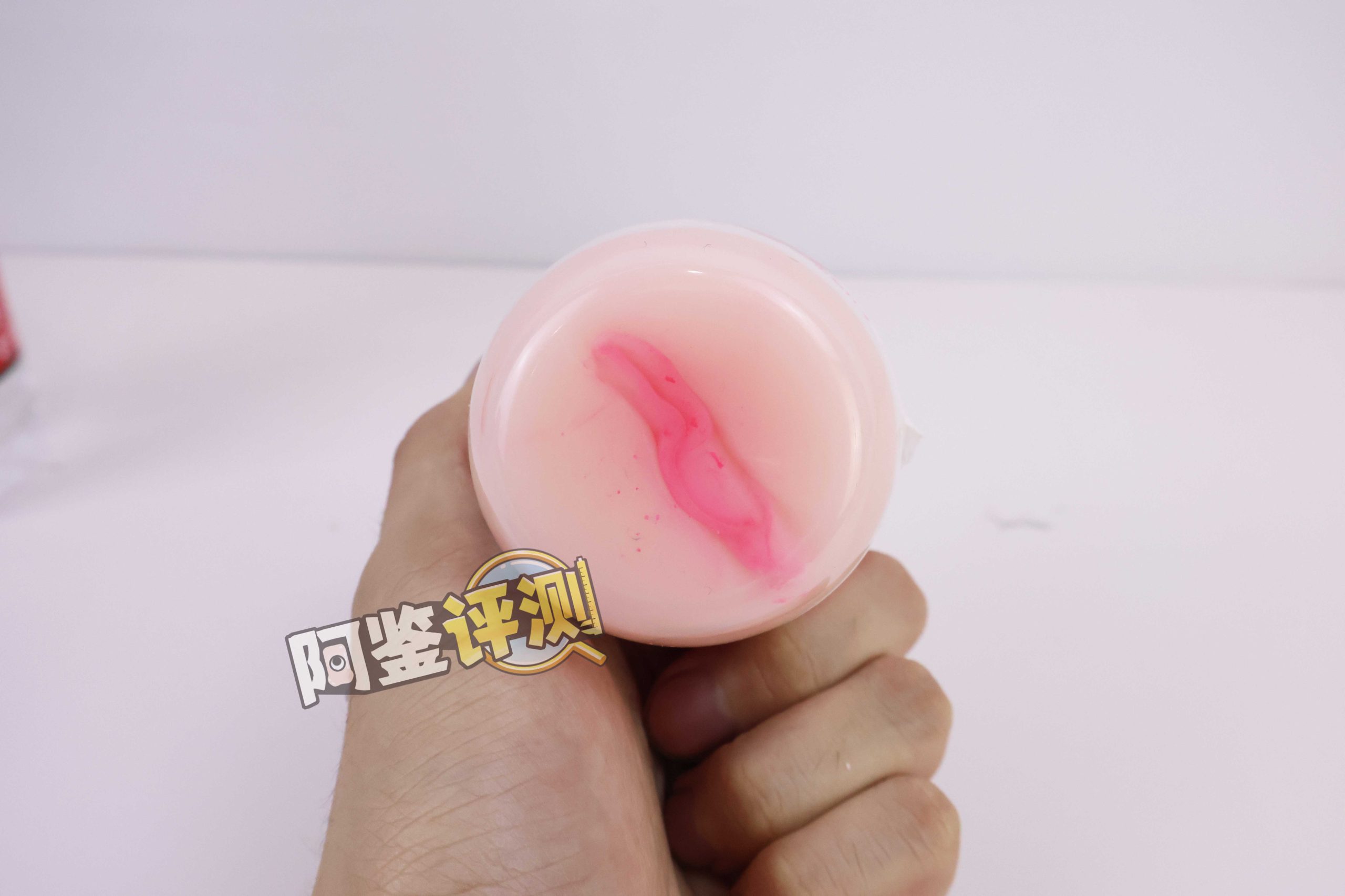 杯多多——“软萌蛋娘(红)”评测!低克重国产版TENGA egg?