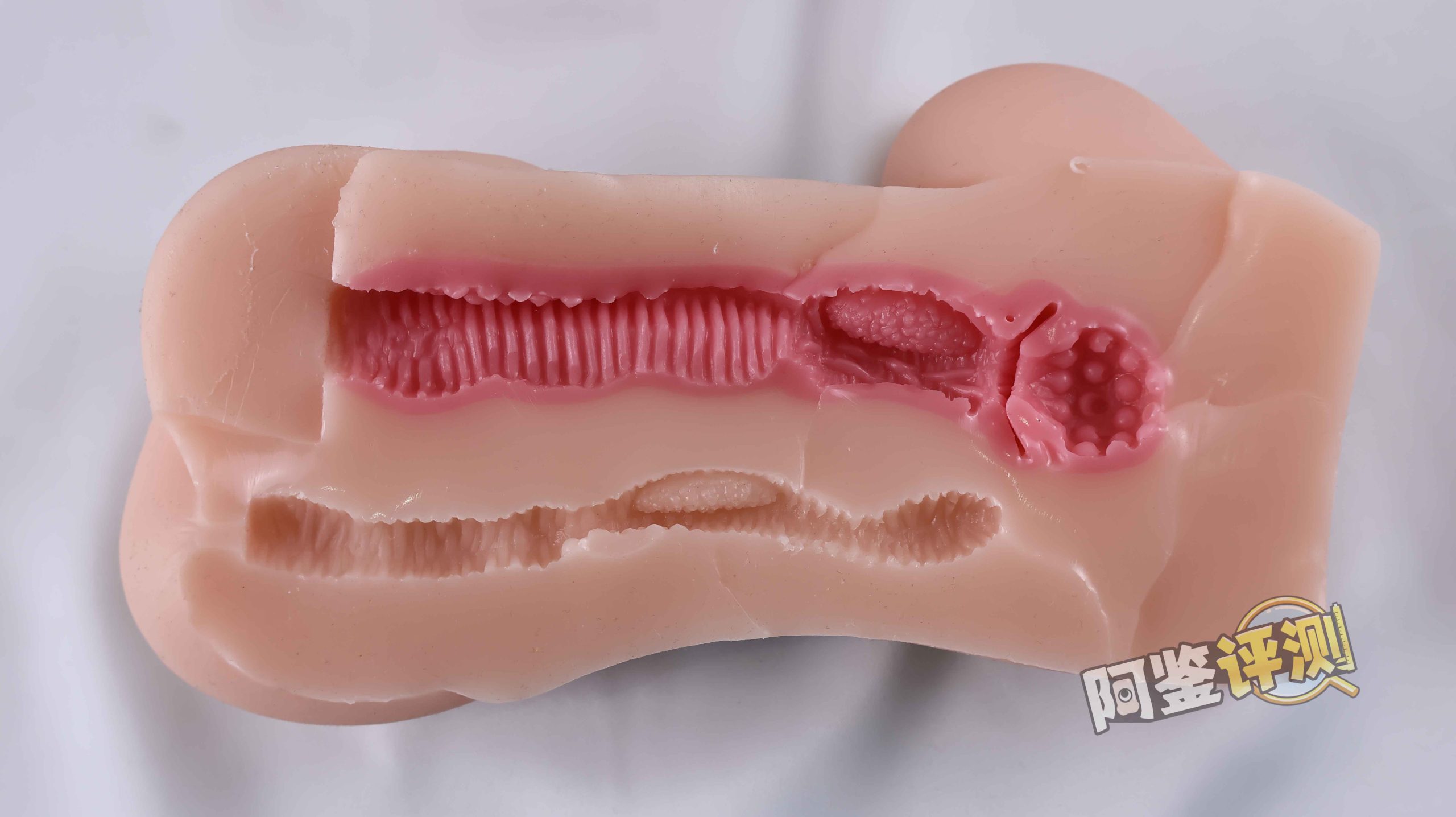 GXP—“发热试炼”评测!软胶+双通道+躯干形+大克重...要素拉满的最终产物将如何?