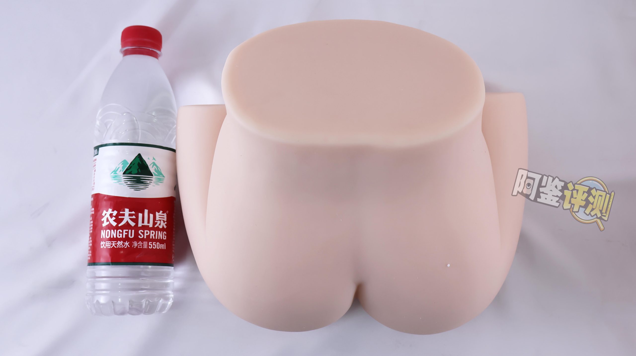 MACCOS——“纯洁之臀BIG”评测!变大后的手感好了太多,但通道为何没有继承?