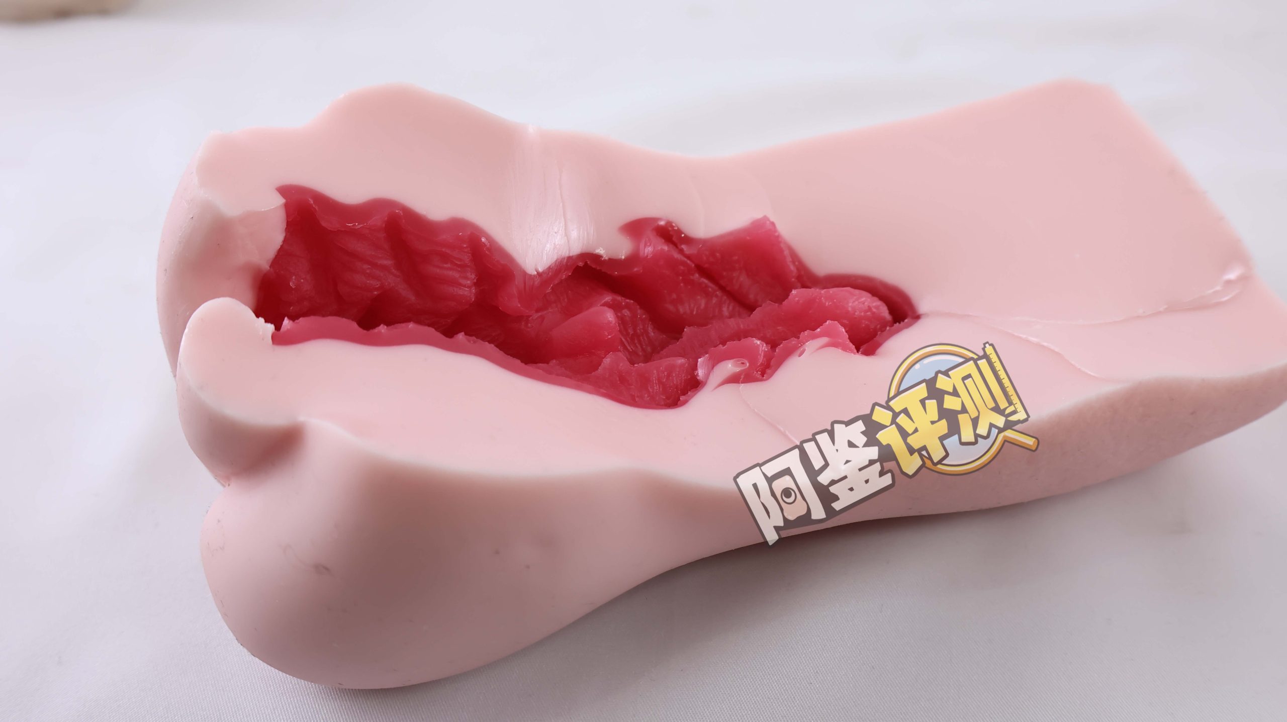 魔眼—“肉超紧萝亚”评测!肌肉感爆棚的硬质黏胶,让人泪目的十年进化之路!