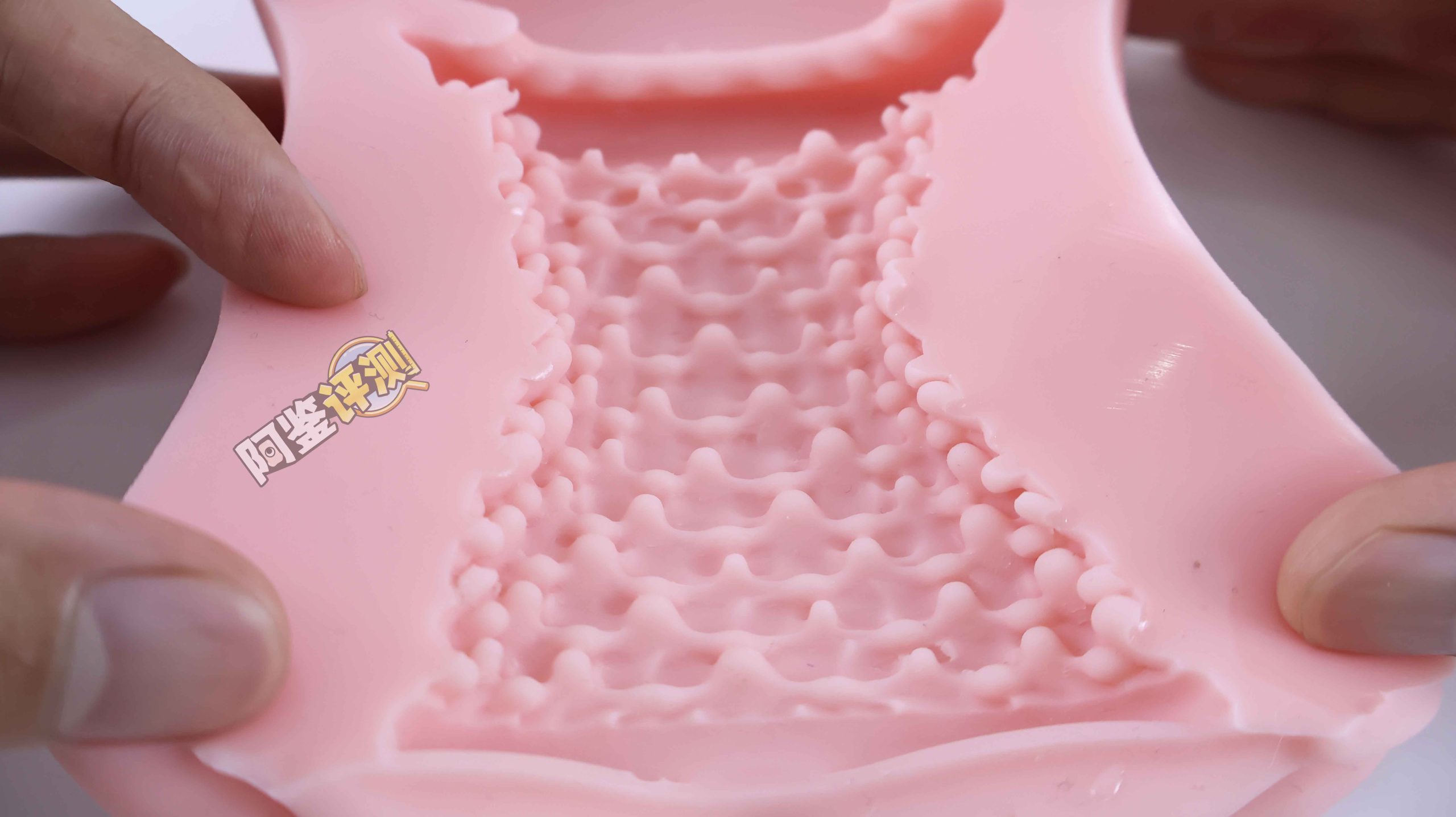 网易春风——“元娘2代(春夏)”评测!同样的小杯风格?这胶体设计师真得给插画师磕一个吧