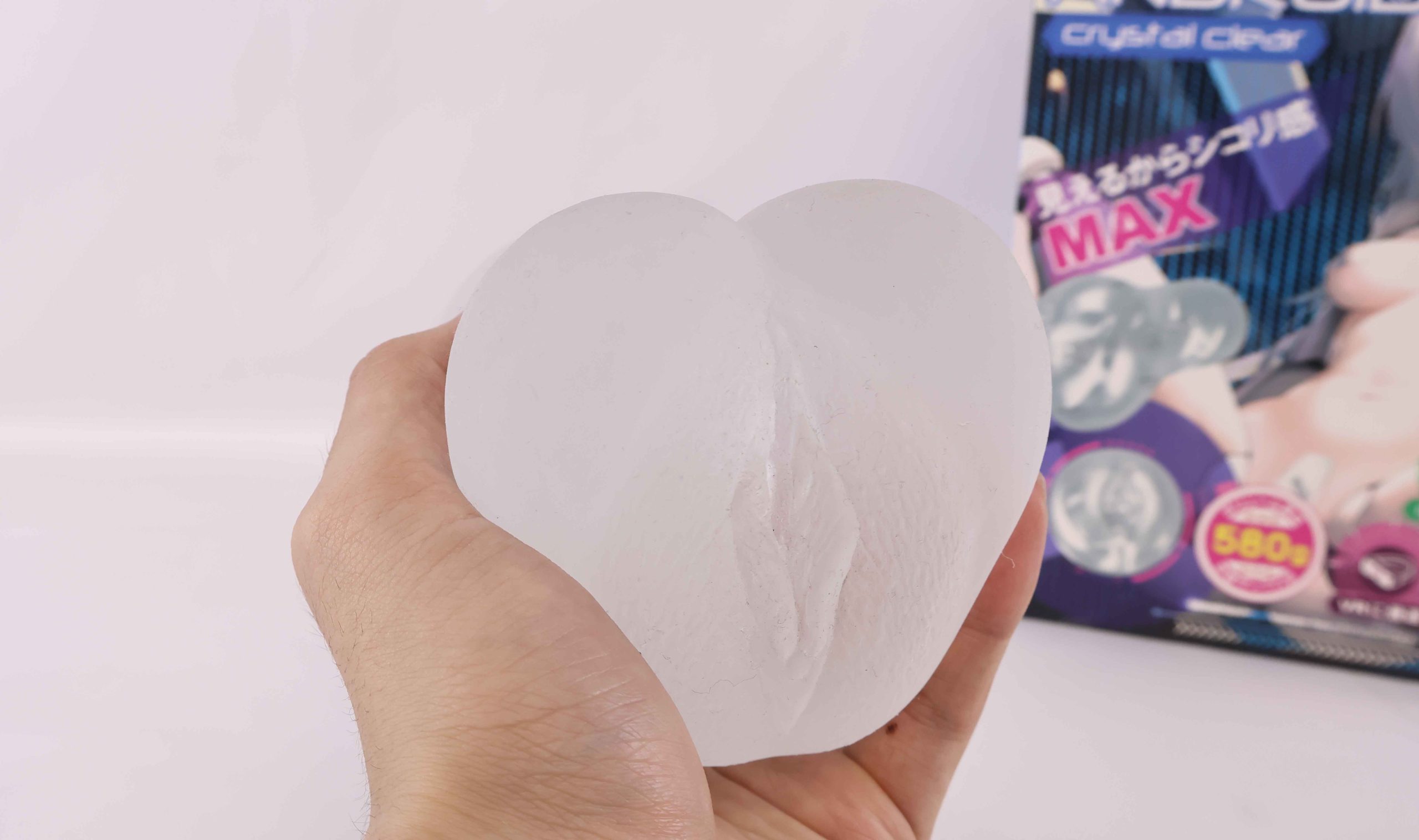 LoveFactor——“纯白机娘”评测!比起透明的核心卖点,胶体的黏着感给我印象更深...