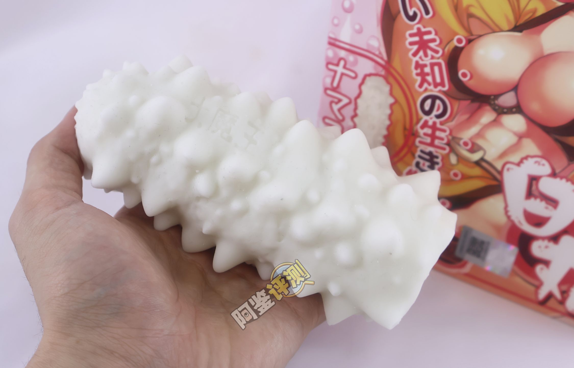 国产大魔王——“白丸”评测!虽然外形手感非常奇怪,但通道的剐蹭感不错