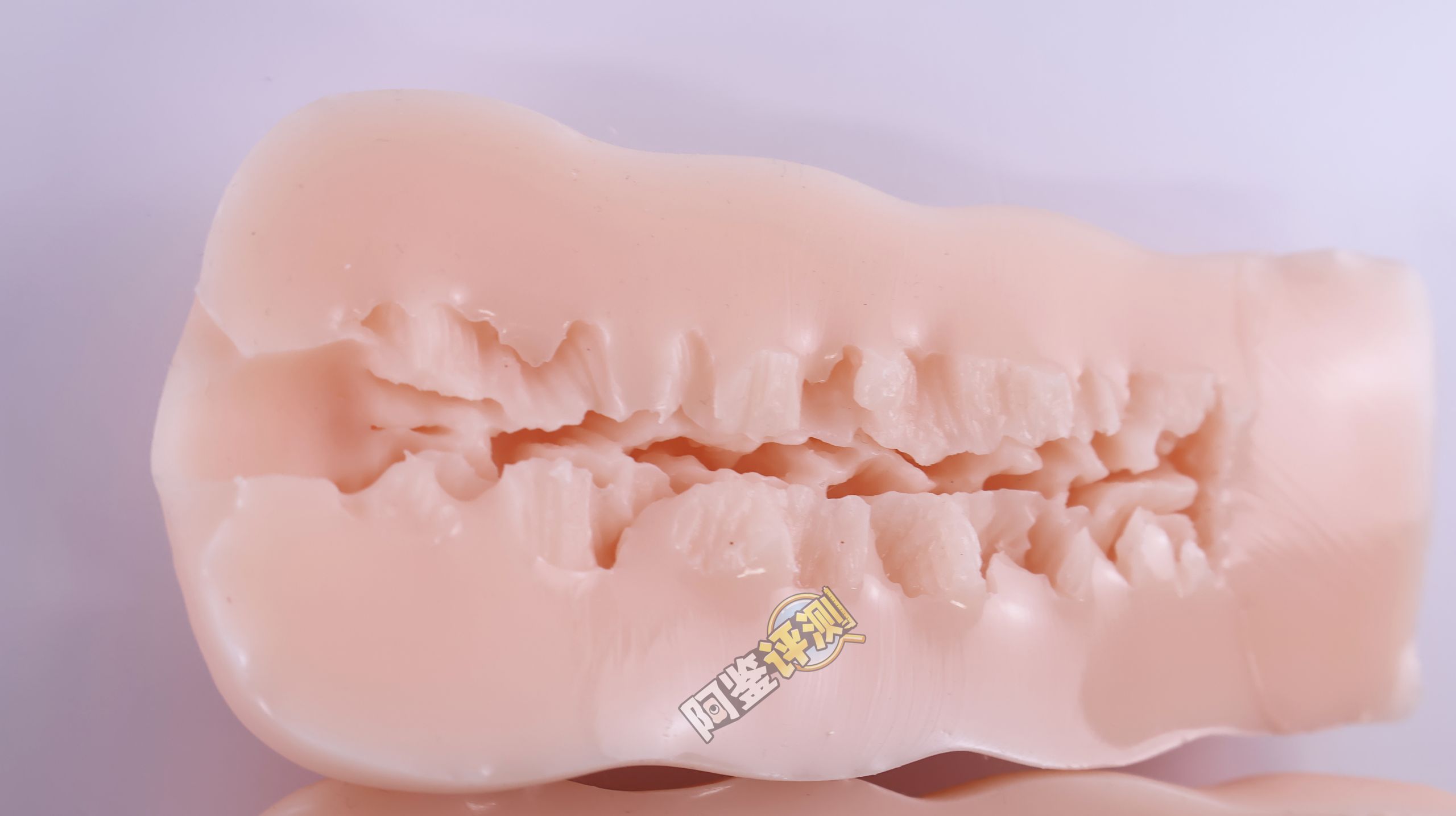 汤马托易士——“超昂闪忍”评测！这个超小众的联名肉片款，居然还相当好用