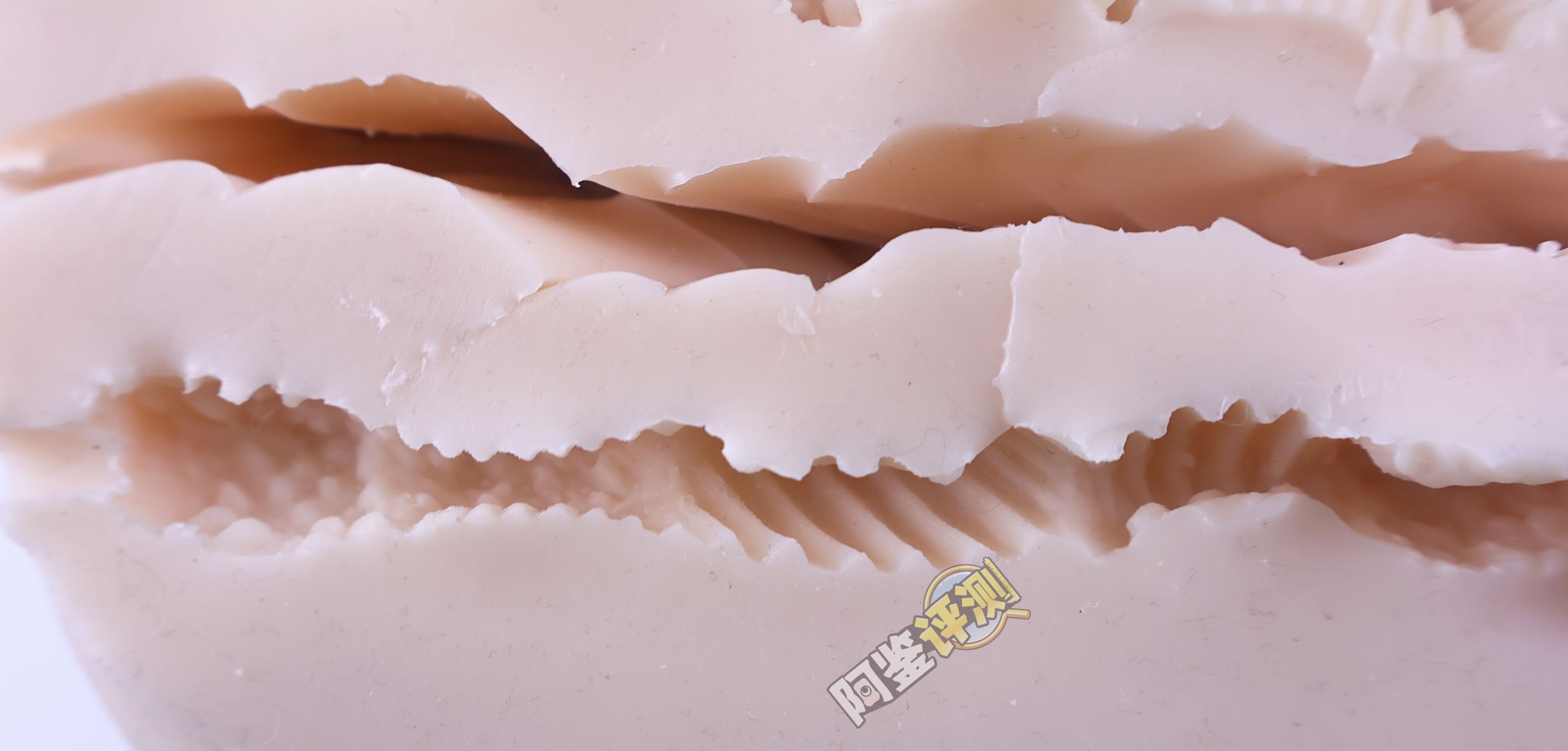 MACCOS——“纯洁之体”评测!少见的带腿小臀模,多种多样的视觉角度