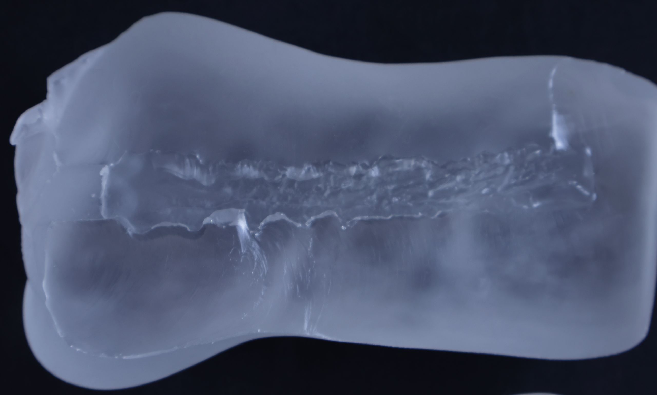 LoveFactor——“纯白机娘”评测!比起透明的核心卖点,胶体的黏着感给我印象更深...