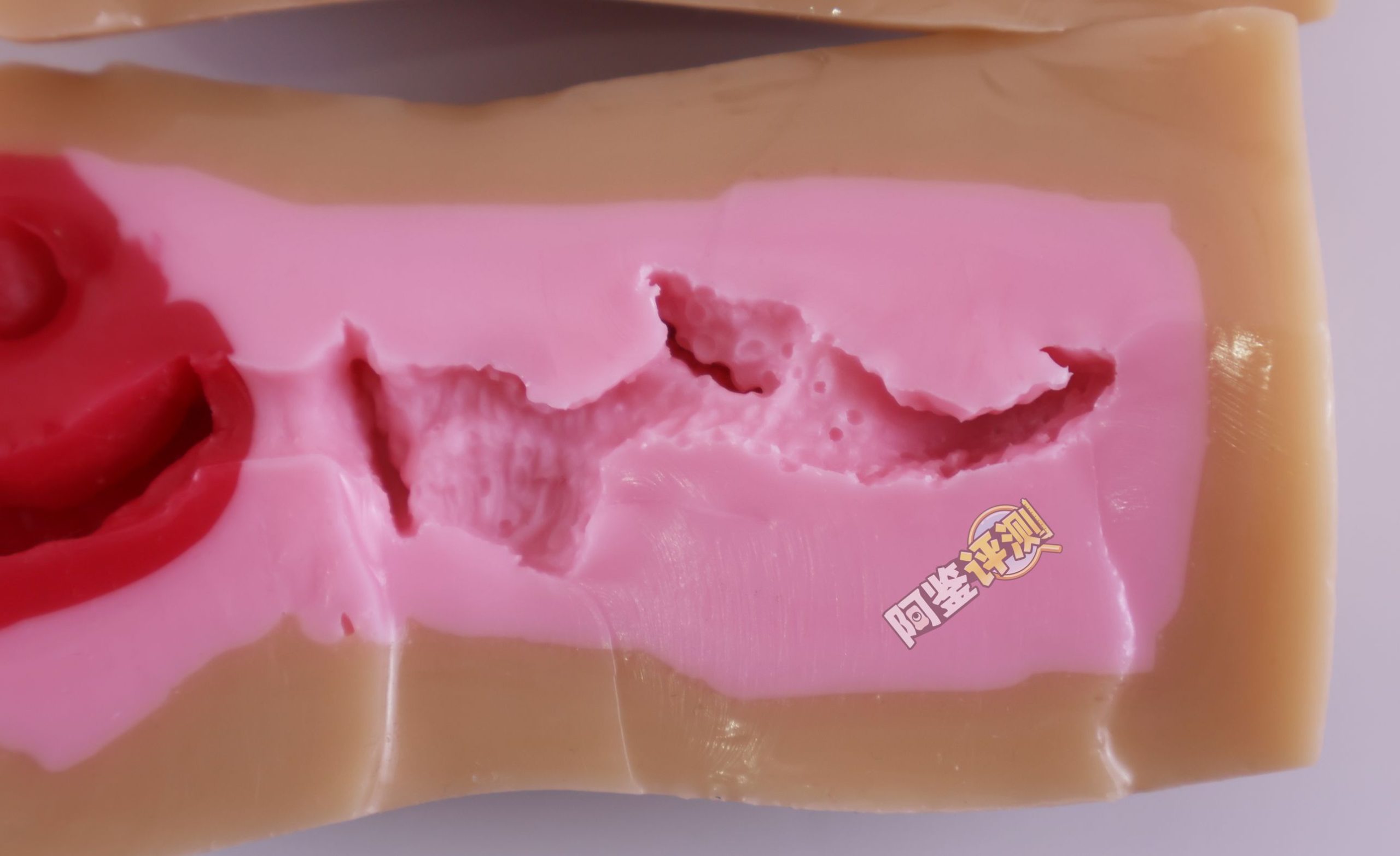 魔眼——“超辣妹浓厚口交”评测!牙齿噱头过气后,“真实之口”的金字招牌完全破碎