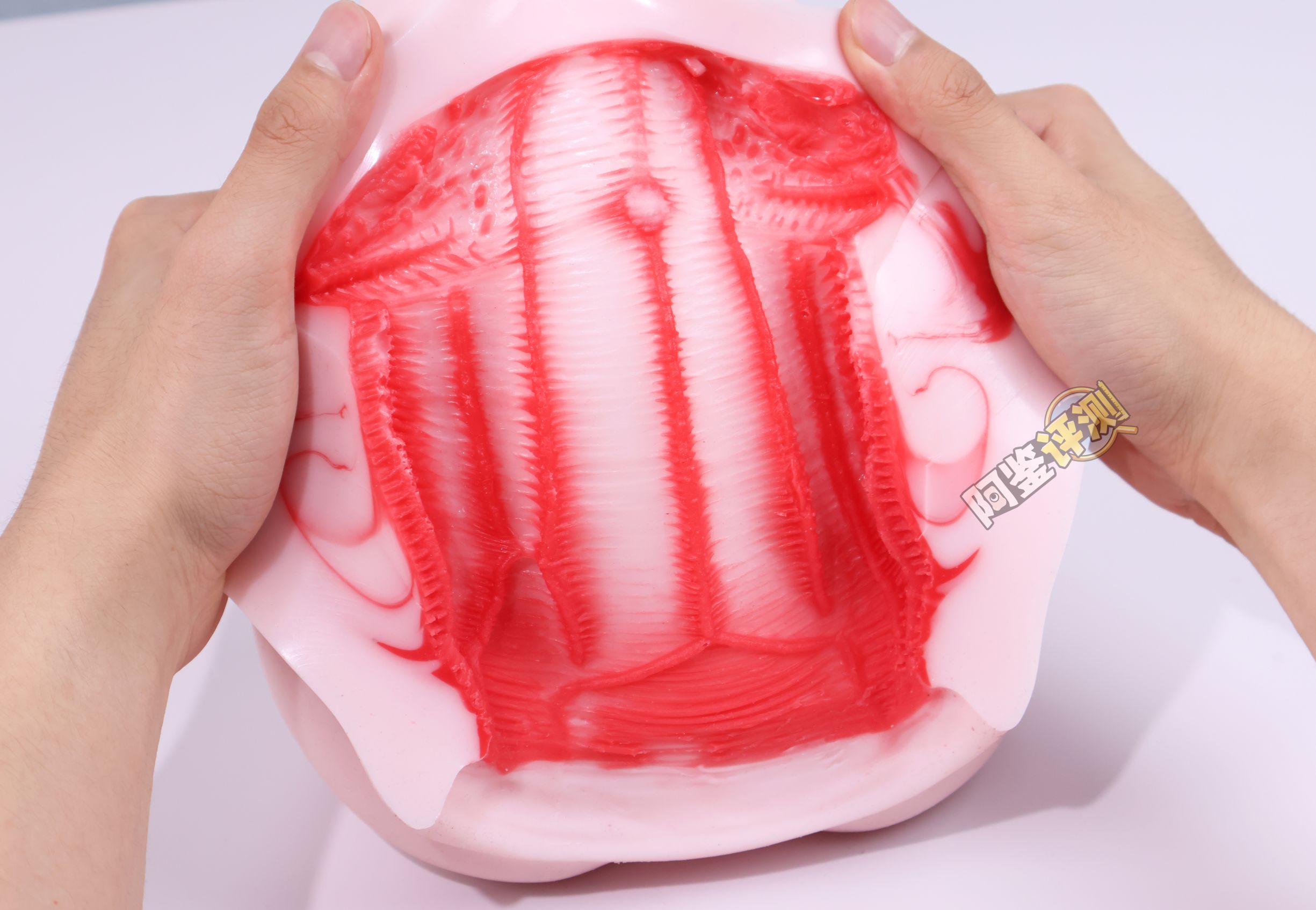 Peach Toys—“魅魔辣妹(STD)”评测!传说中的床置系鼻祖,不过最终体验还是很失望