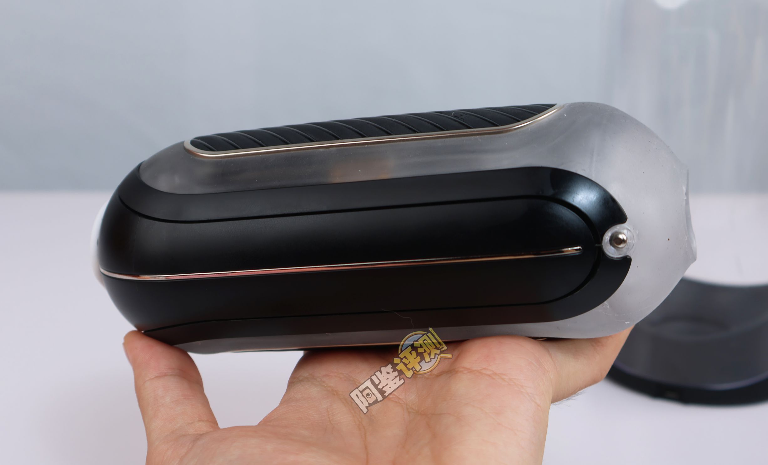 TENGA——“flip GRAVITY黑(电动版)”评测!夹更紧的“魔怔真空杯”,还有个紧贴的震动选项