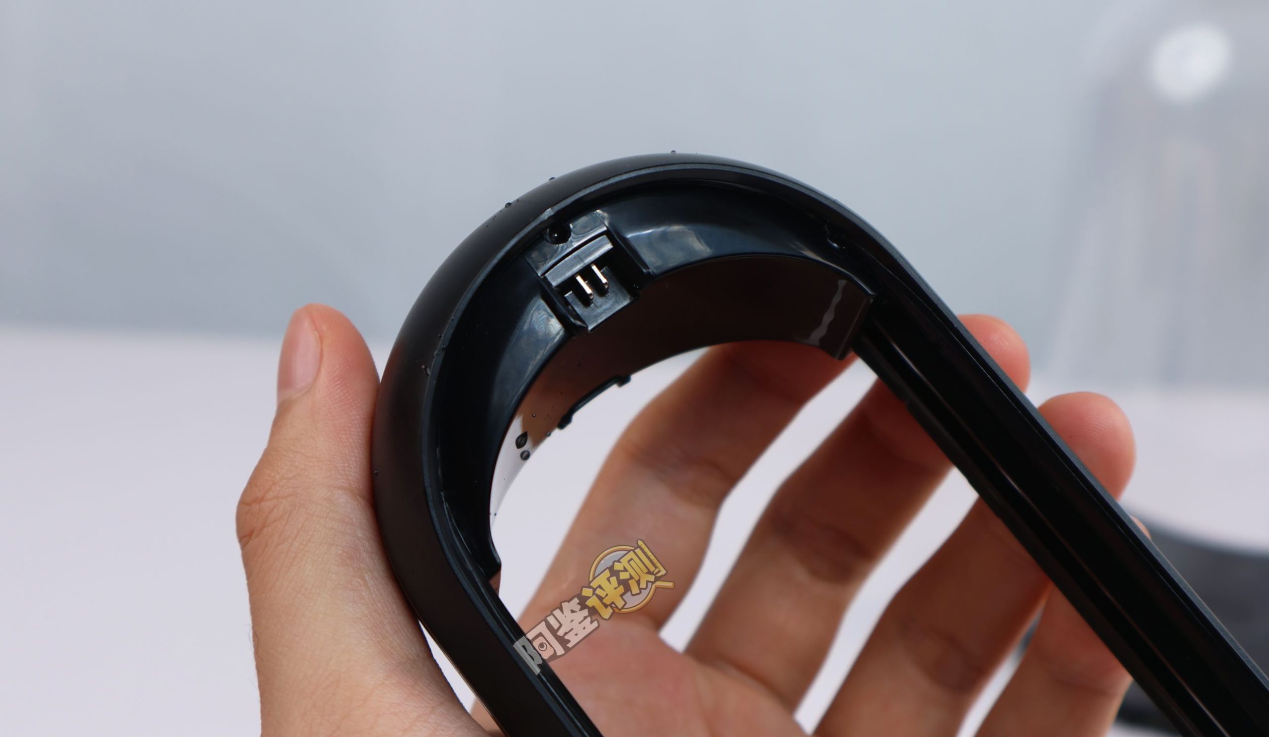 TENGA——“flip GRAVITY黑(电动版)”评测!夹更紧的“魔怔真空杯”,还有个紧贴的震动选项