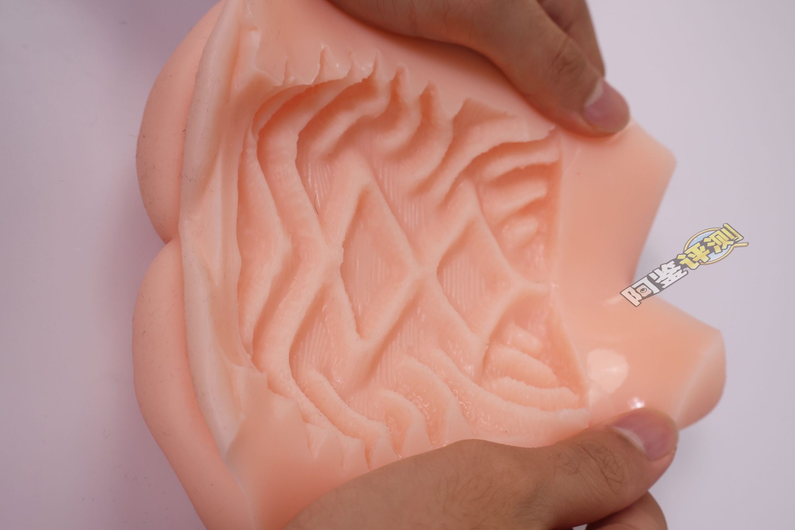 汤马托易士——“监禁调教”评测！朝凪老师最喜欢的玩法，原来是这样的感觉