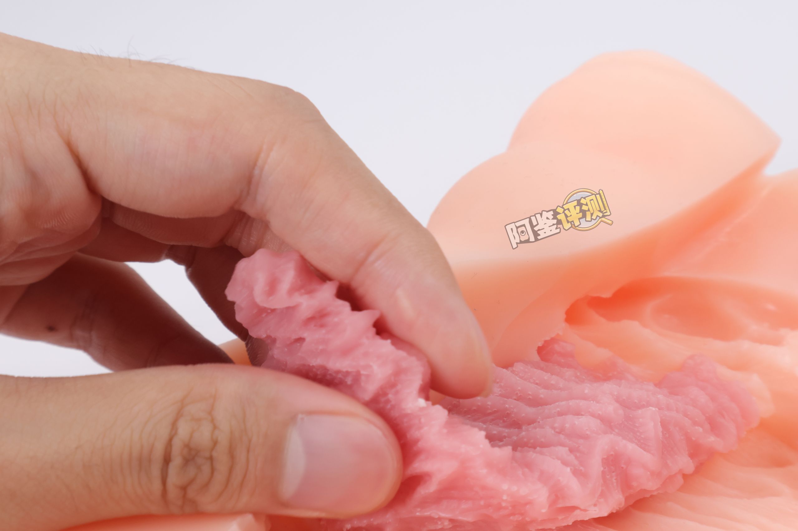 汤马托易士——“AIV NO.06”评测!大舌头很有新意,但软胶外形问题也很大