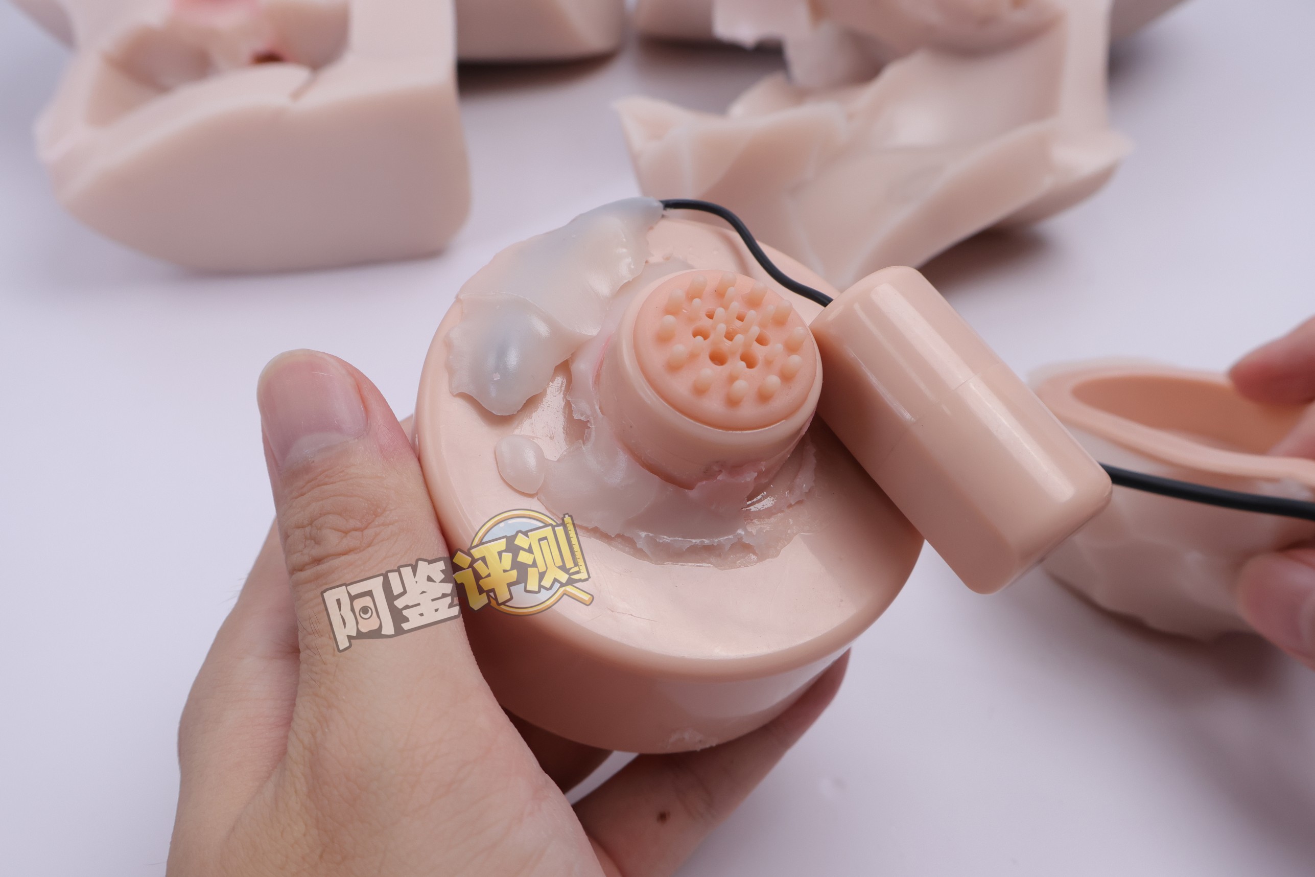 COC—“娅莎塔”评测！加了排水管的抽气式电动臀模，到底有多少提升？