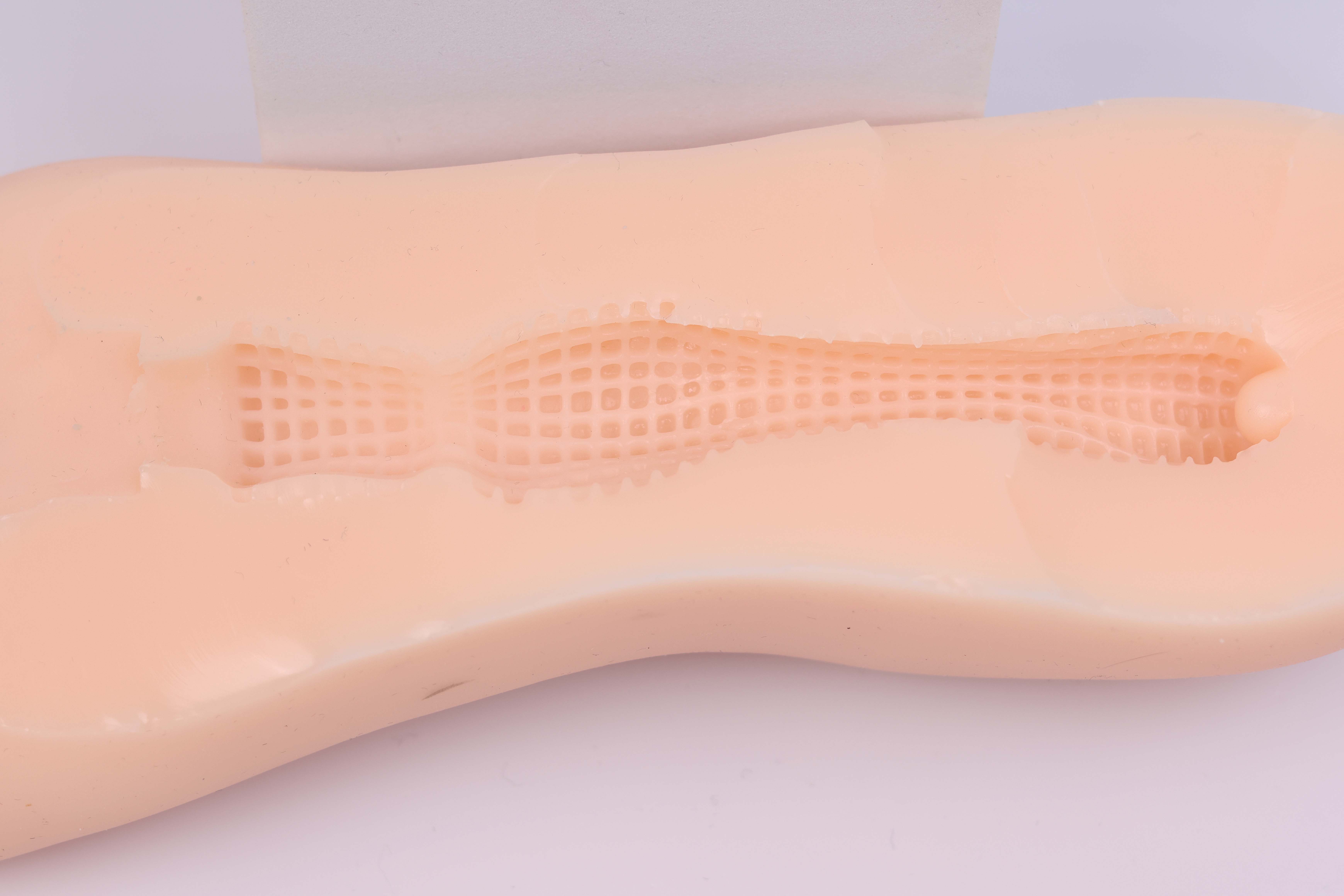 LoveFactor——“玉足拷问”评测!抽象古典设计重新复活,足交还是太难在倒模中复刻了....