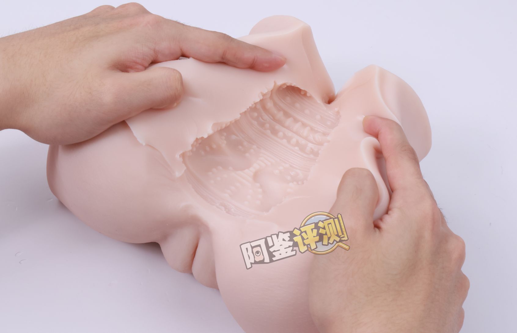 YOKUBOU——“情热应援团”评测!一字马型的开腿小臀模,不过在后入角度上遇到了一些问题...