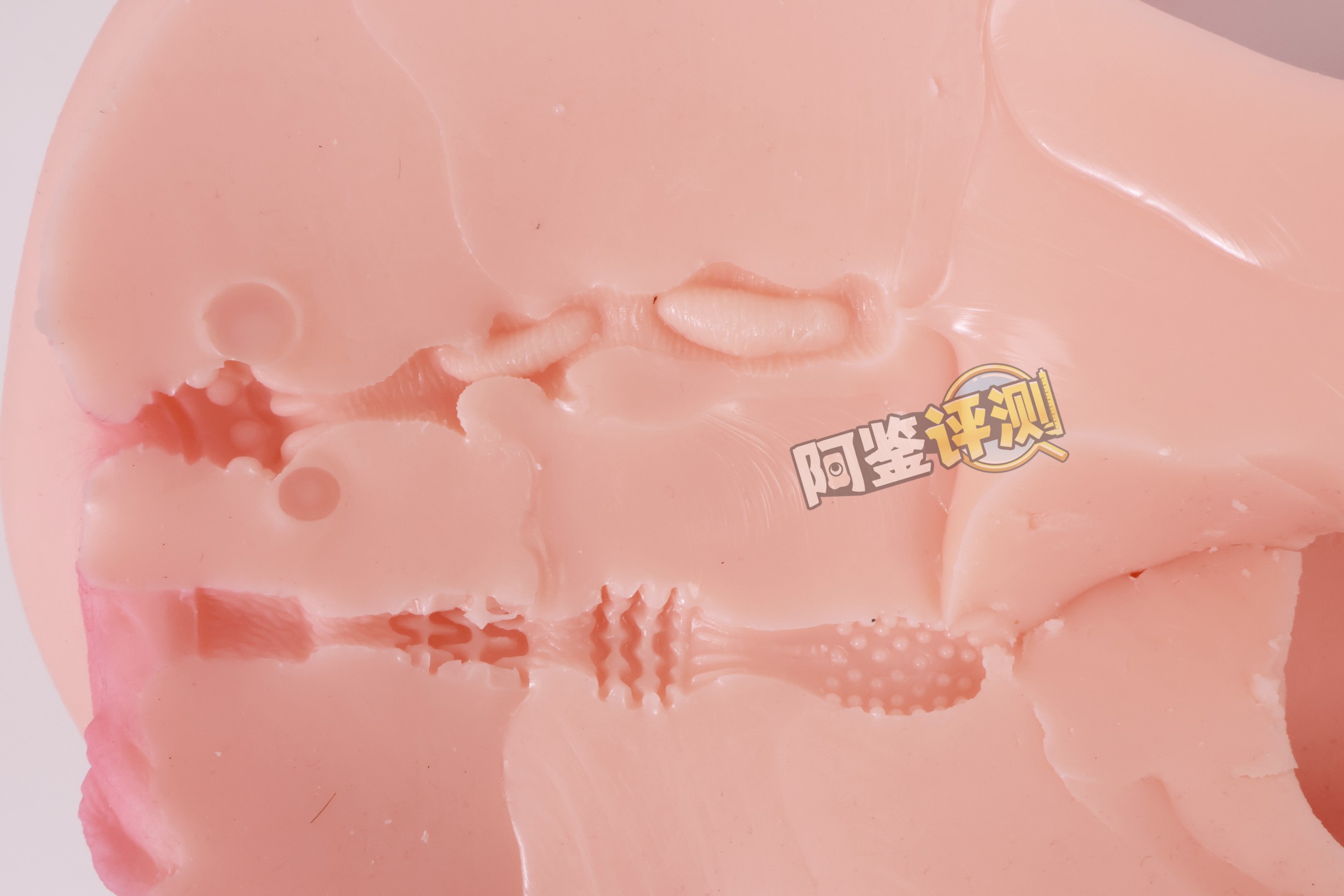 对子哈特——“美乳邻妻BIG二代”评测！腰臀位置的骨架感觉过于强烈，没那么用心的续作产品