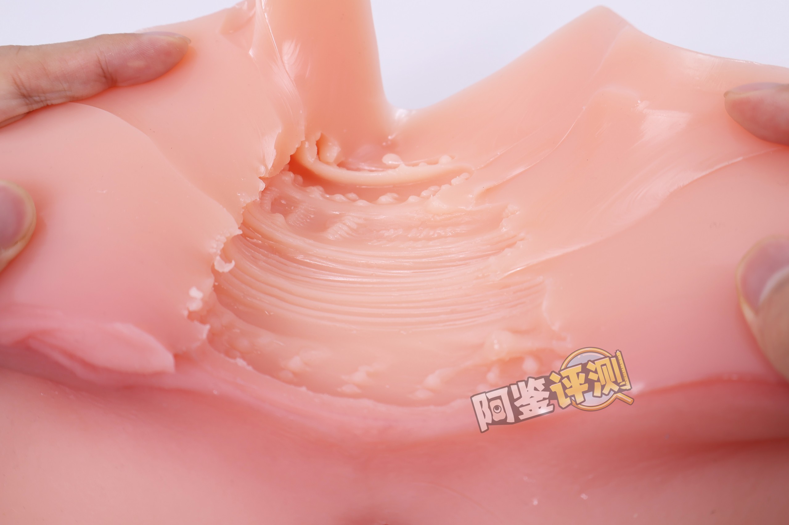 迷姬——“深田咏美7斤”评测!某宝前列的国产屁股倒模,材料水平居然这么差..