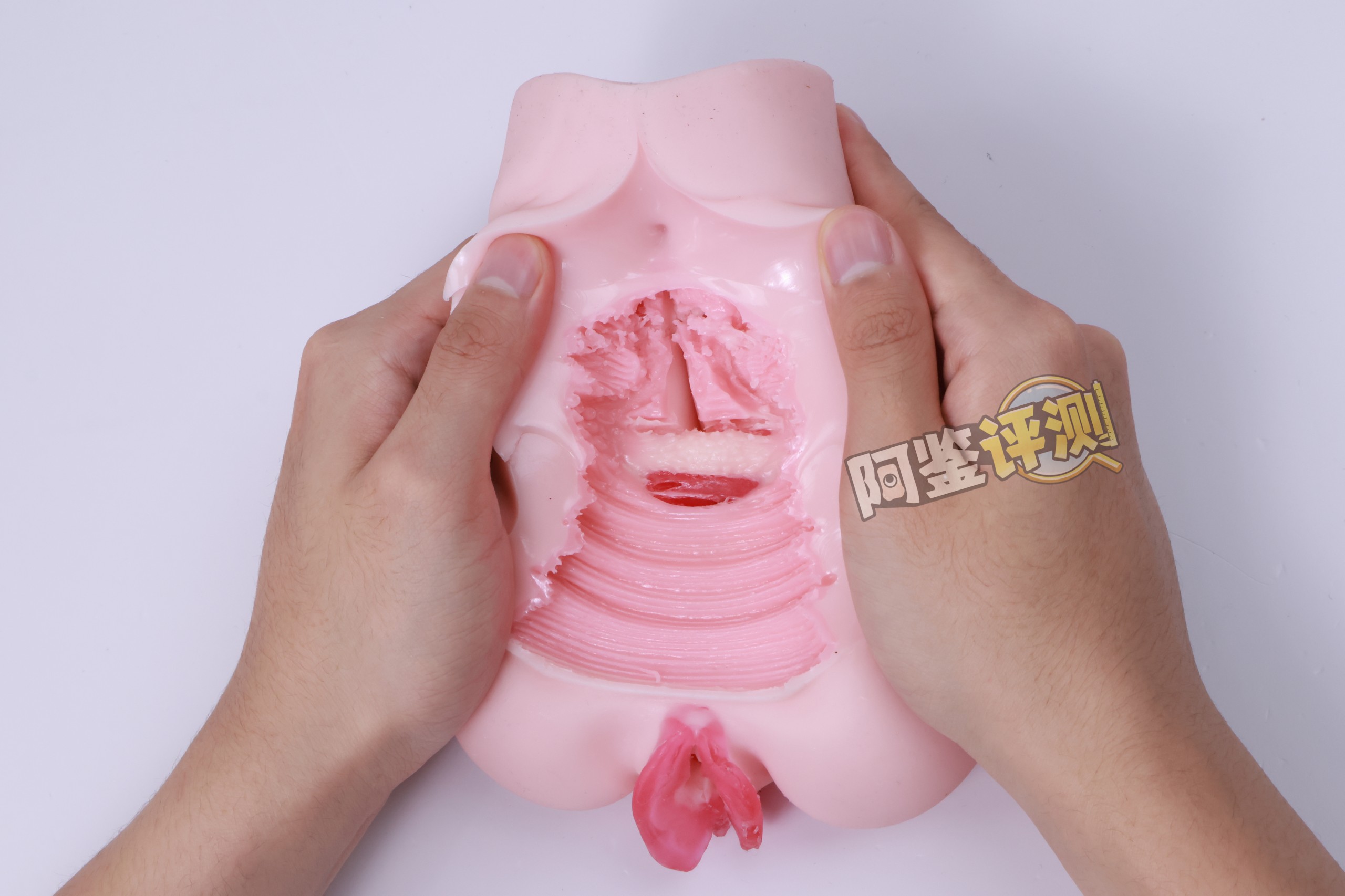 魔眼——“玫瑰新娘(软版)”评测!考古早年魔眼的黏土感材质,但品控究极大爆炸