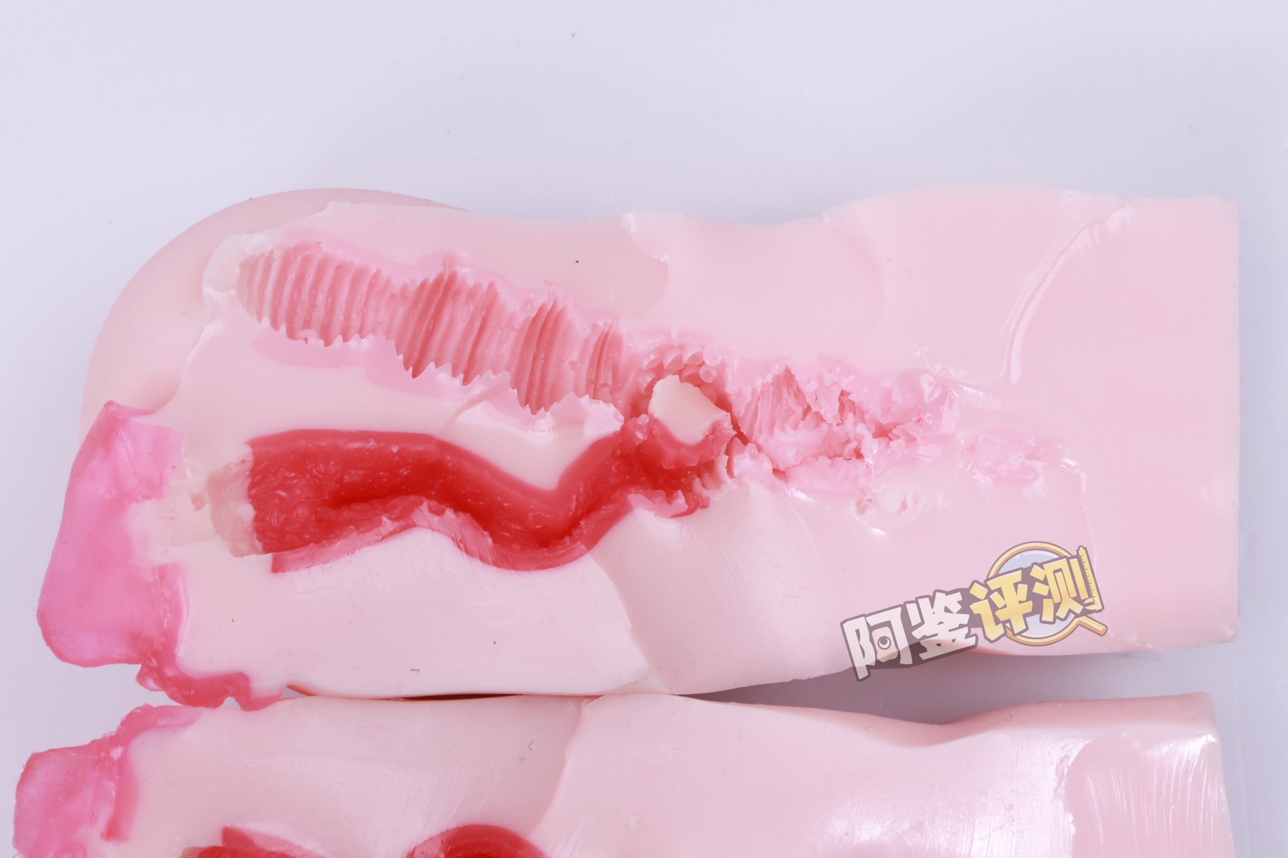 魔眼——“玫瑰新娘（软版）”评测！考古早年魔眼的黏土感材质，但品控究极大爆炸