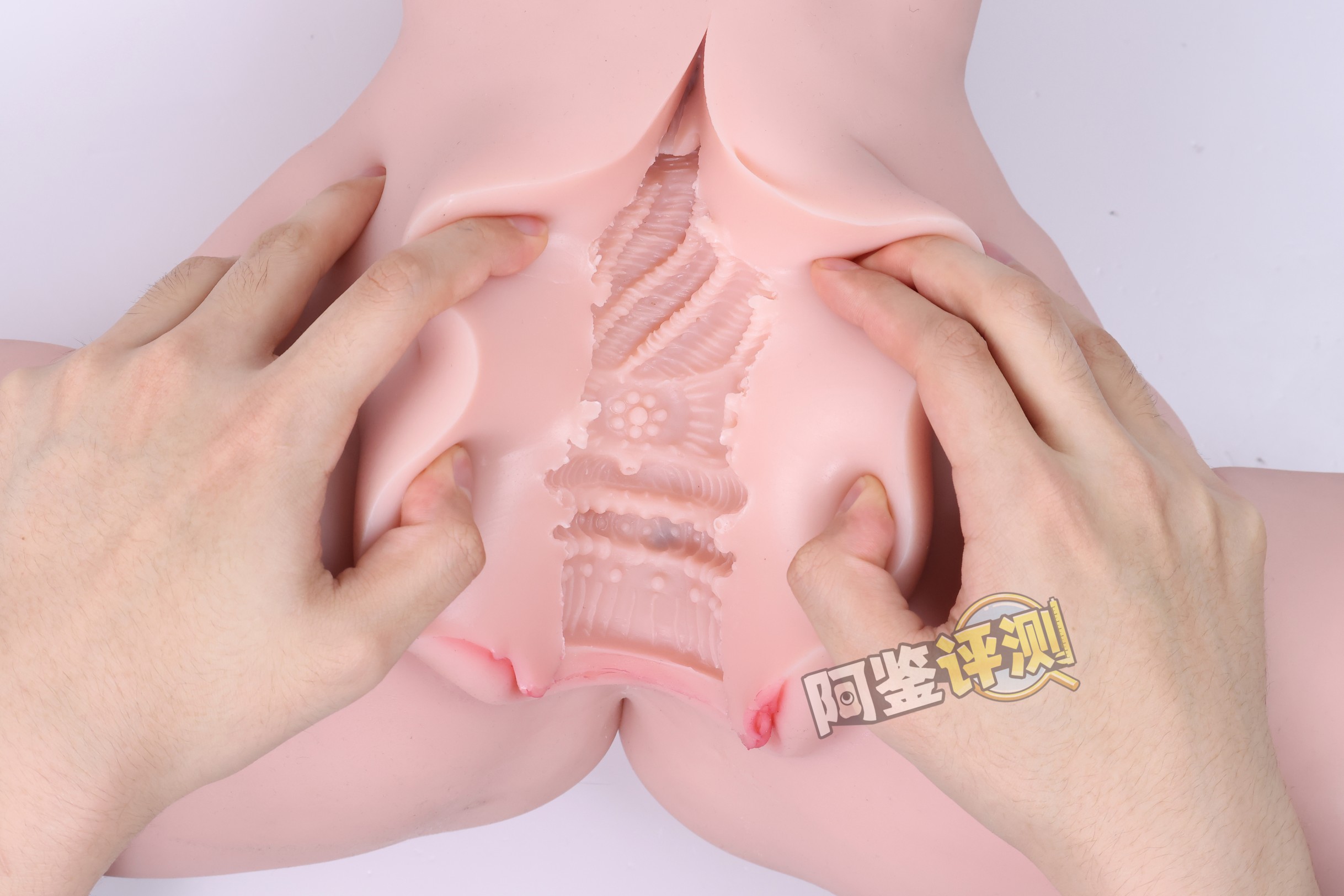 BONMOR——“美骨柔姬”评测!超级真实的肋骨握持感,但腿部和通道设计糟糕到难以相信