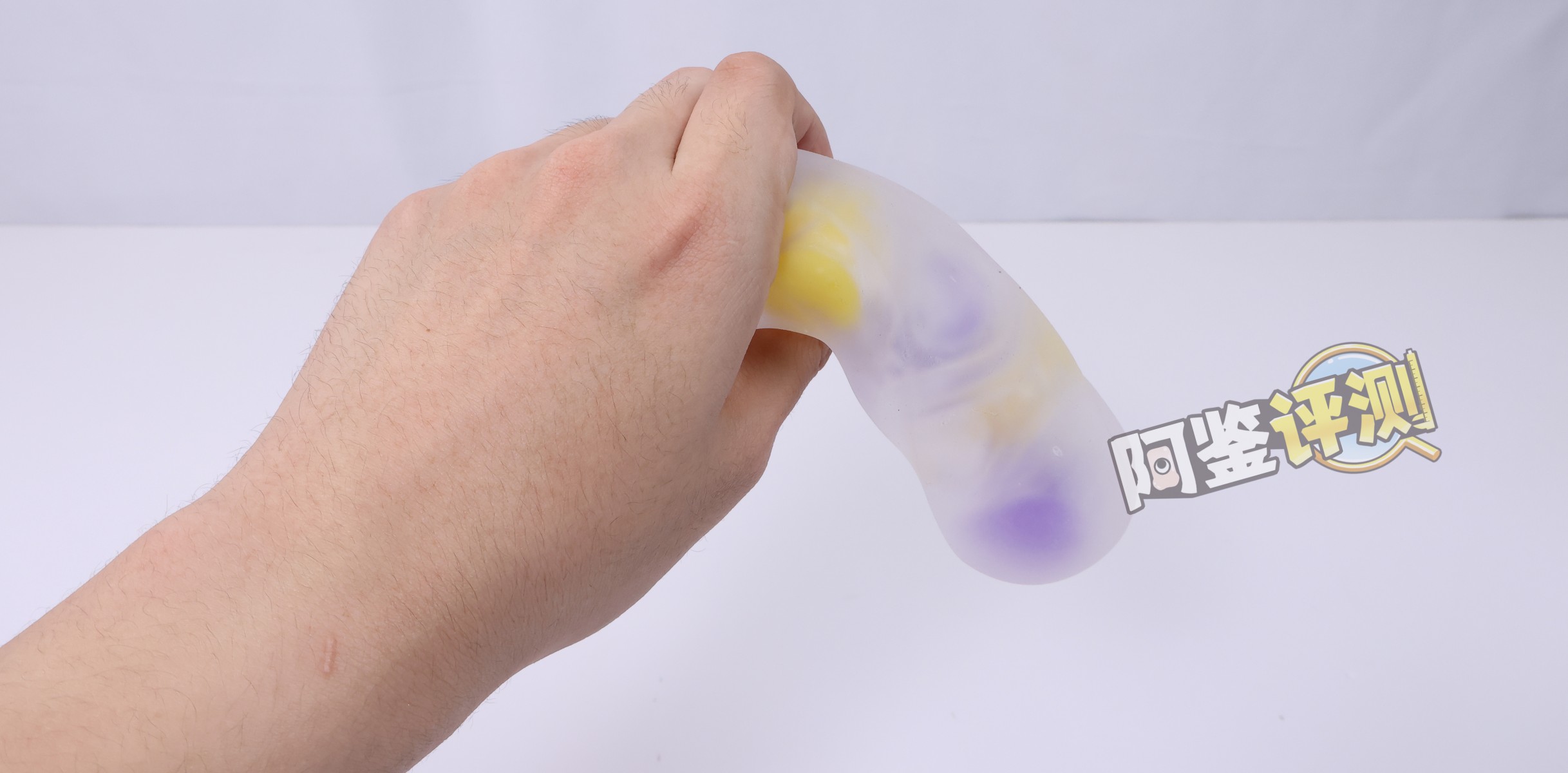 TENGA——“Bobble（魔力弹珠/疯狂方砖）”评测！高配版自慰套，需要手掌配合的“玩具型”飞机杯