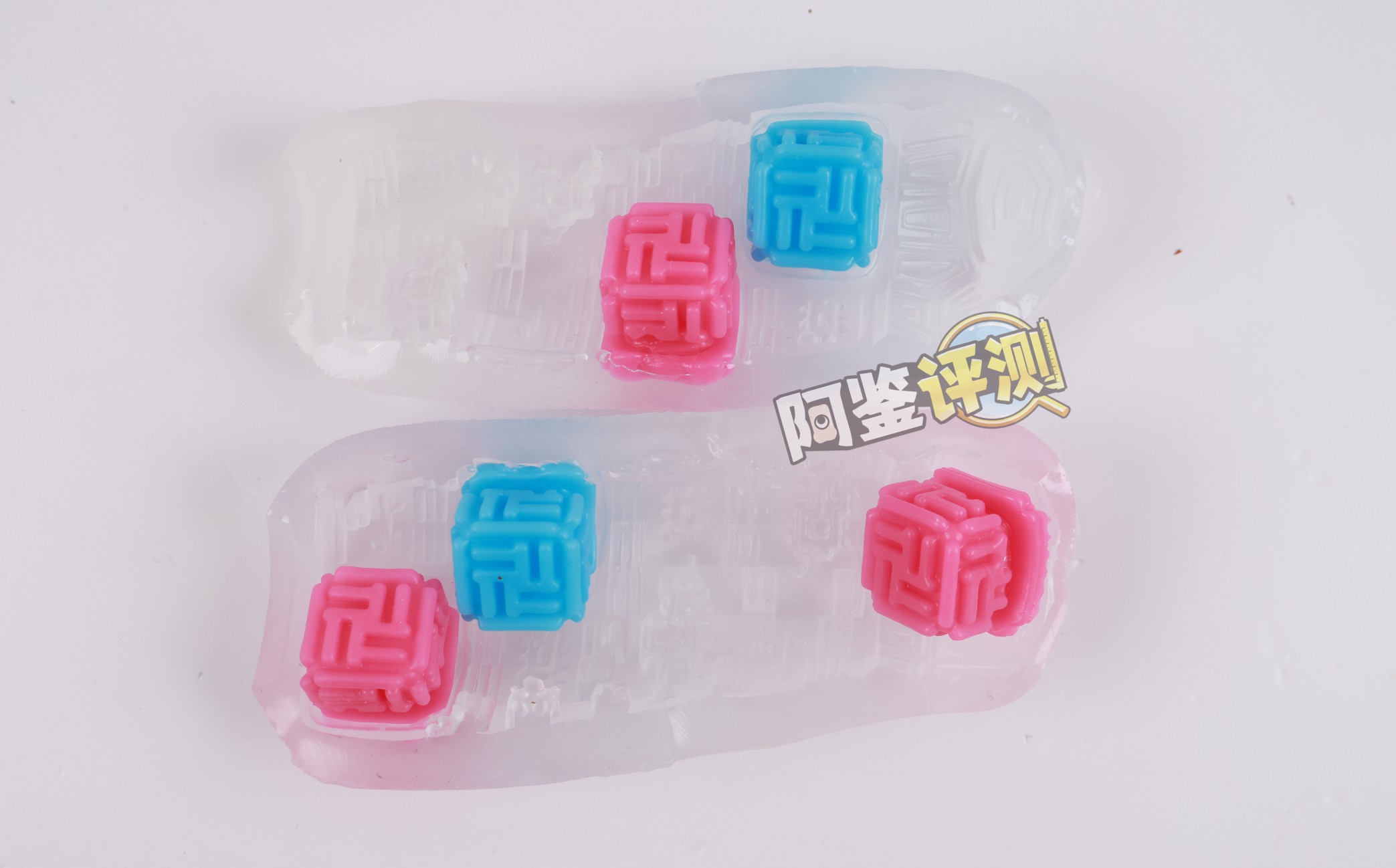 TENGA——“Bobble(魔力弹珠/疯狂方砖)”评测!高配版自慰套,需要手掌配合的“玩具型”飞机杯