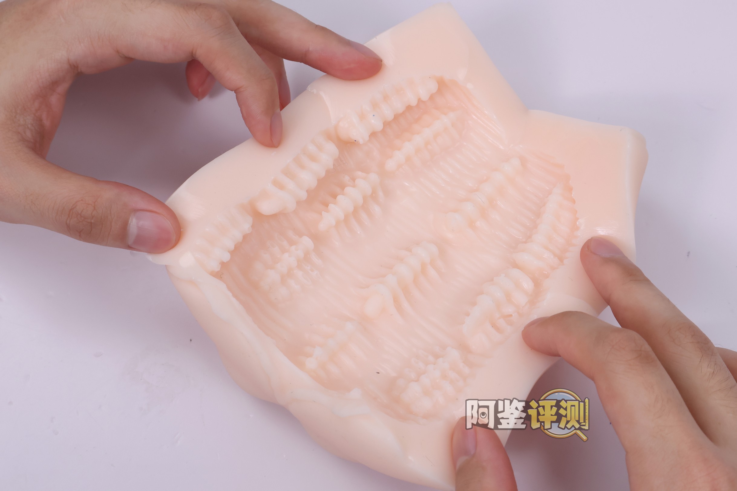 汤马托易士——“小真开发日记”评测!NTR调教系列新联名款,像是刷子一样的强烈刺激感