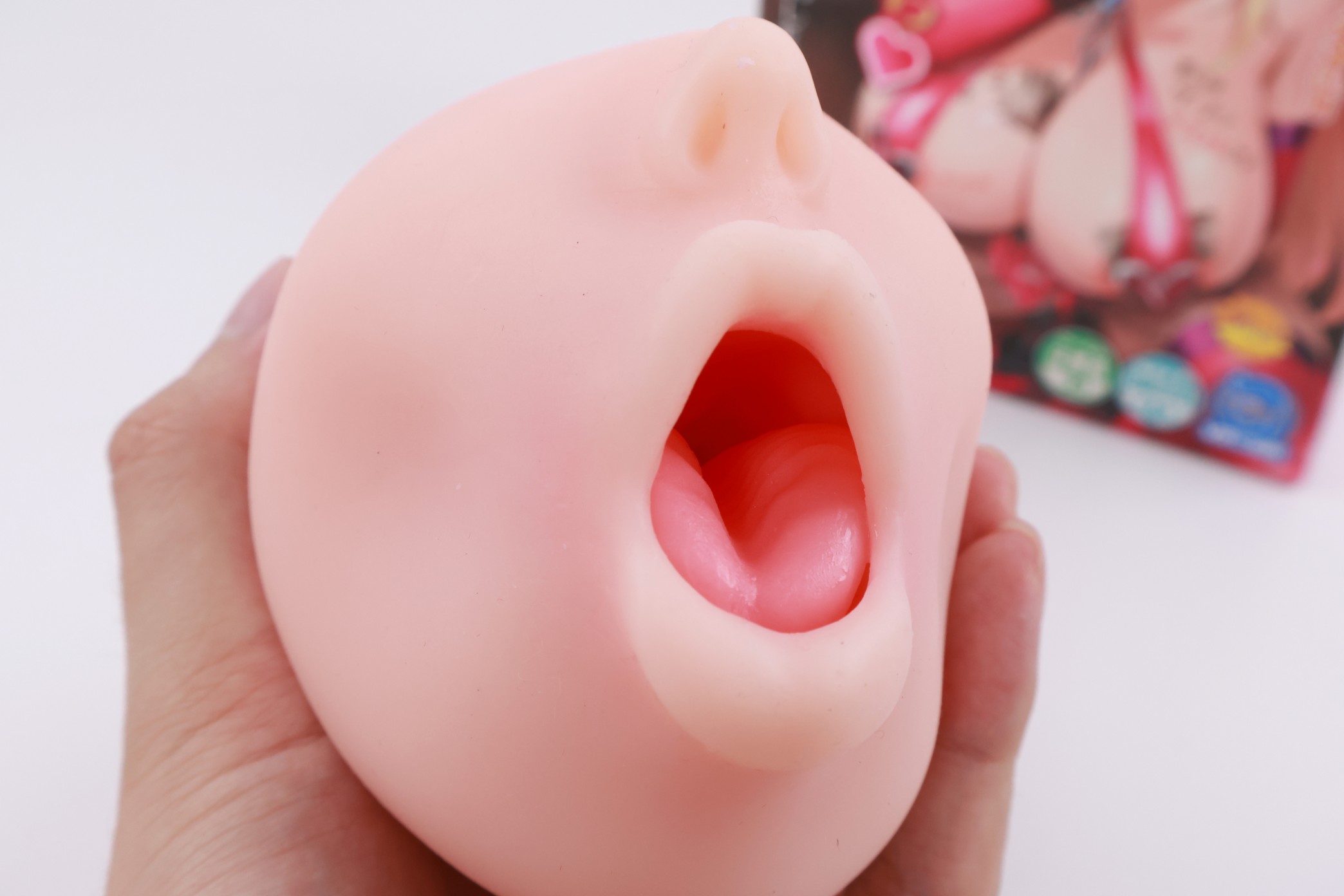 LoveFactor——“完堕肉舌”评测!碧池系真空口交造型!大舌头+深喉感简单粗暴