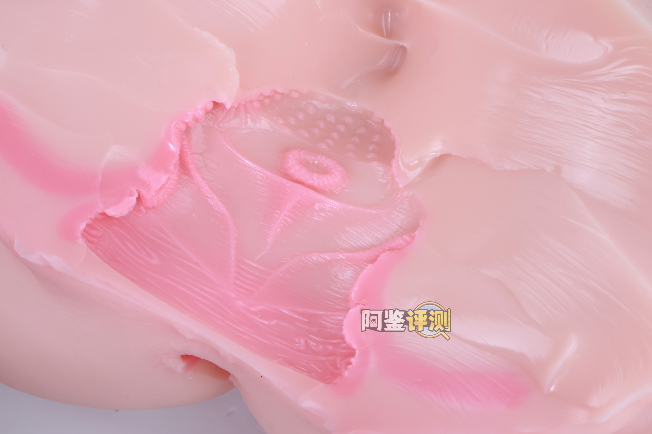 傲川——“臀娘”评测!专精趴式后入的超级大肉臀,床置“开大车”感觉的极致体现!