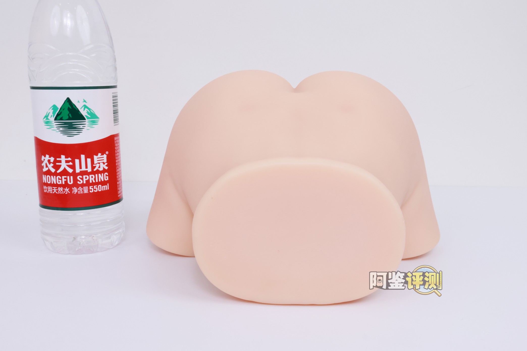 OK——“地雷系彼女”评测!硬度如此高的小臀模,撞起来的感觉像是”以卵击石“.....